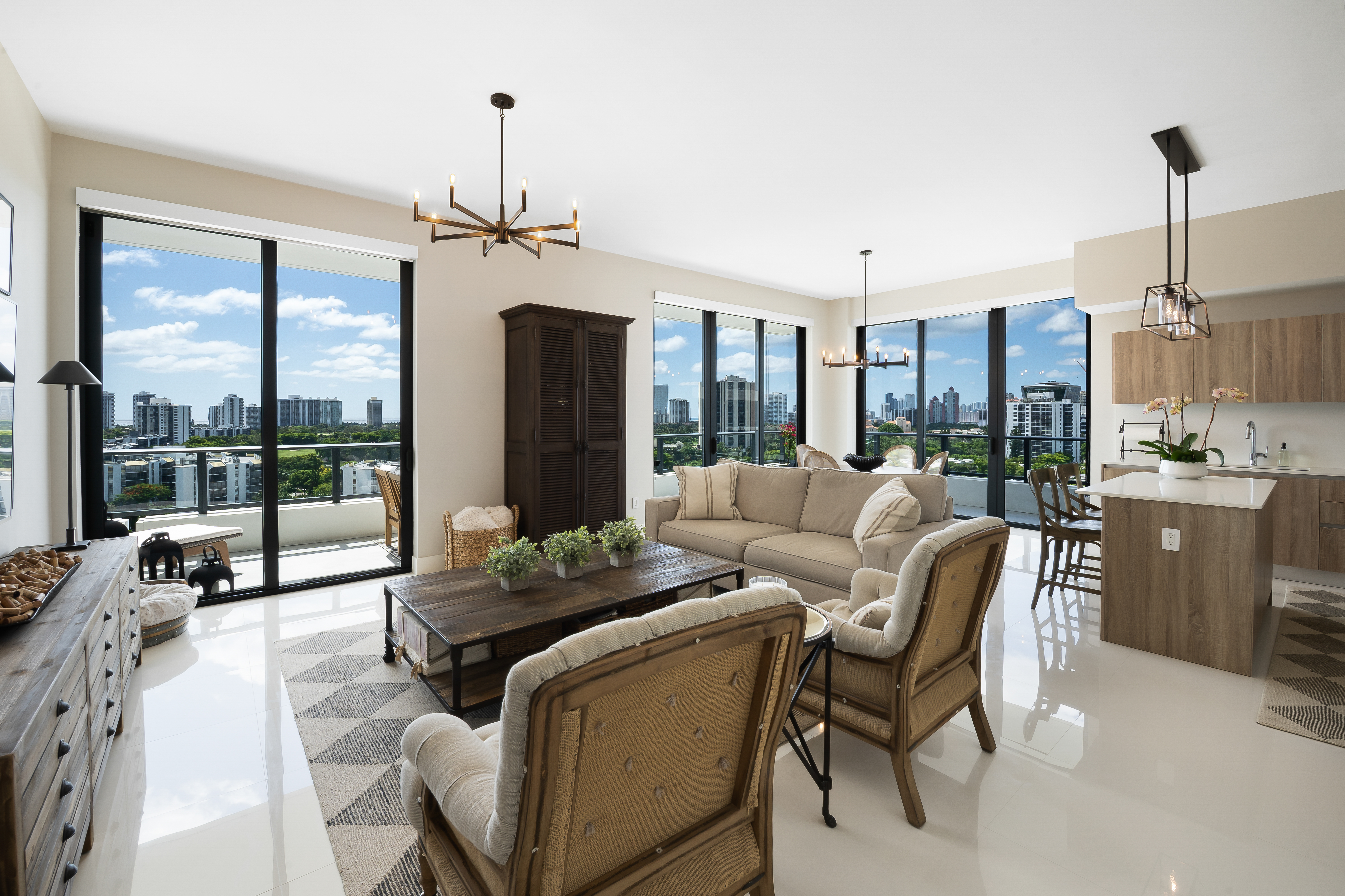  2960 NE 207th St, Aventura, FL, 33180 - 物件實景