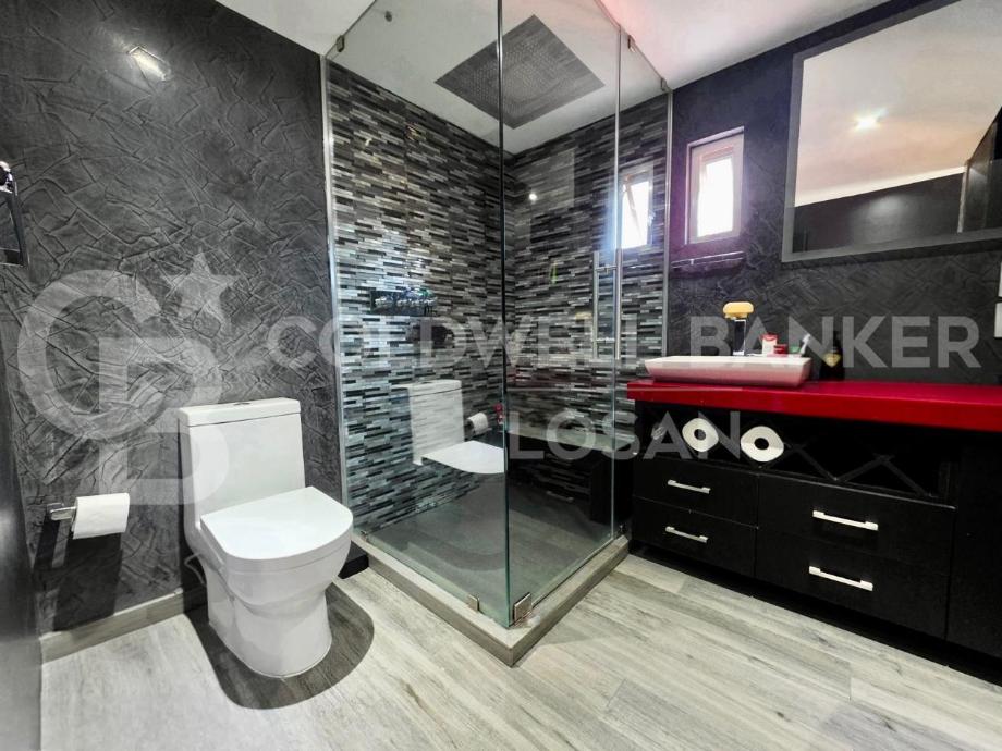 Tlalnepantla de Baz, Estado de méxico, 54020, Mexico, 3 Bedrooms Bedrooms, ,3 BathroomsBathrooms,Residential,For Sale,1990341