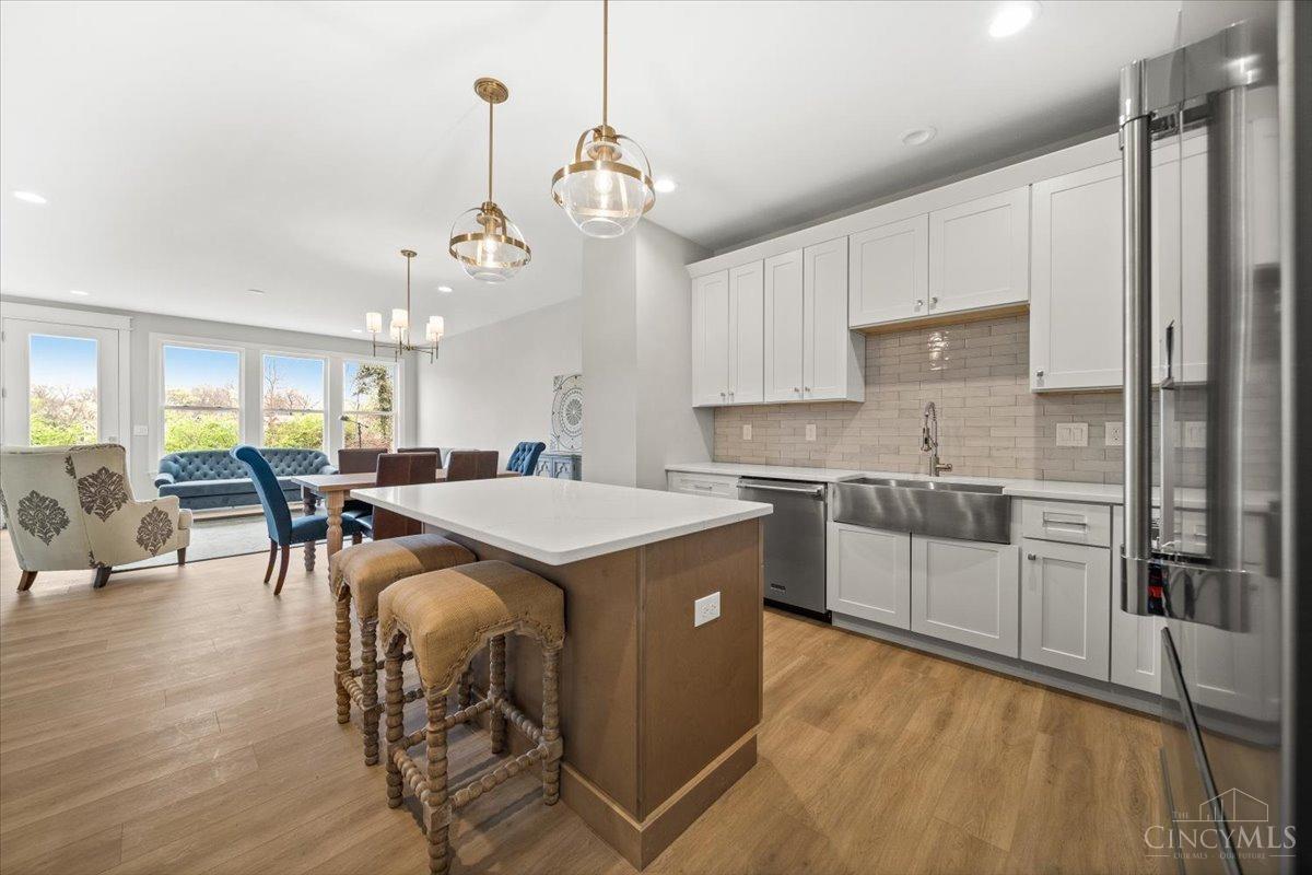 Cincinnati, Ohio, 45208, United States, 3 Bedrooms Bedrooms, ,3 BathroomsBathrooms,Residential,For Sale,1960711