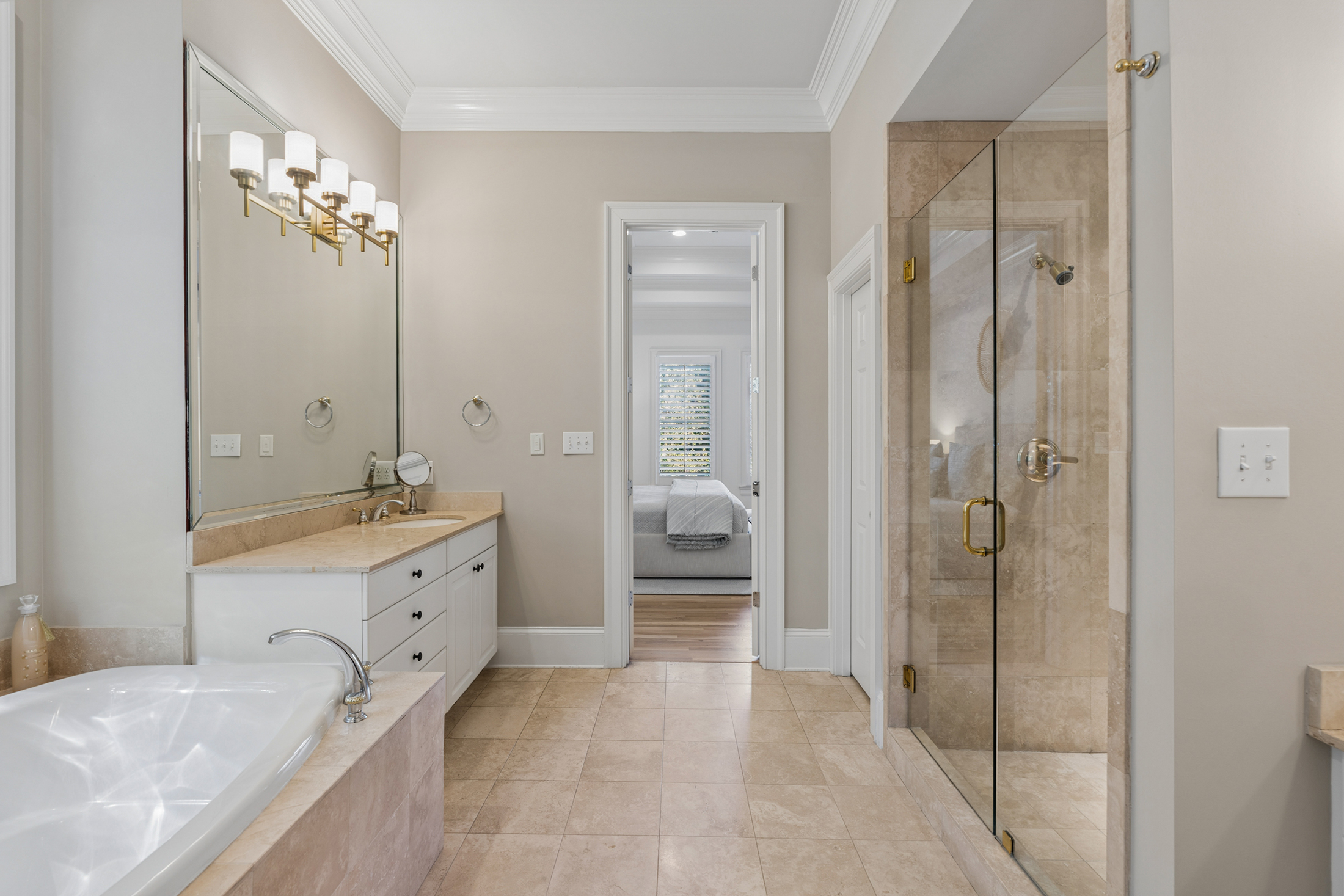  Private, Thoughtfully Renovated Sandy Springs Estate - 物件實景