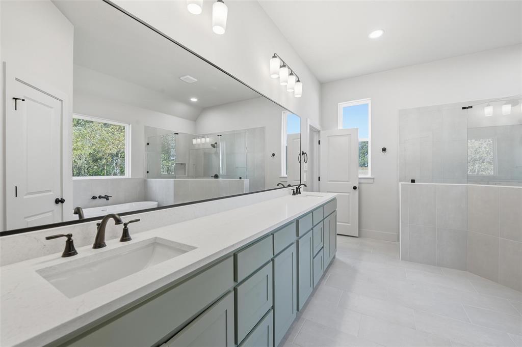 Poolville, Texas, 76487, United States, 4 Bedrooms Bedrooms, ,3 BathroomsBathrooms,Residential,For Sale,1989504