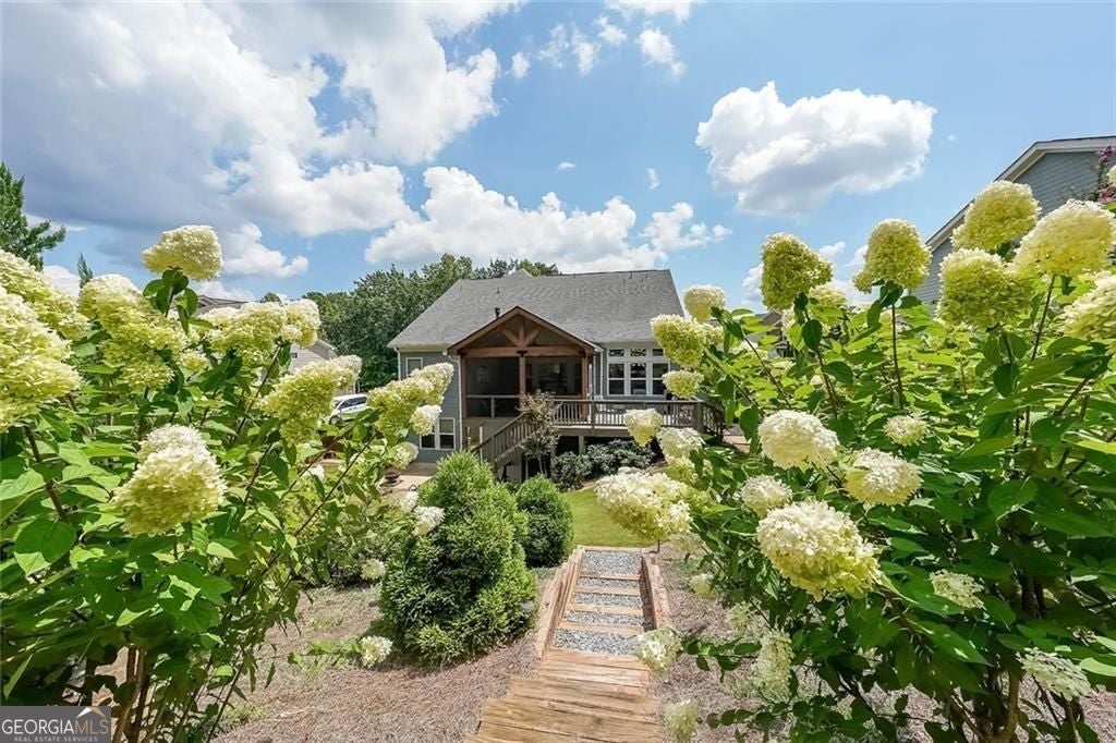 Canton, Georgia, 30114, United States, 3 Bedrooms Bedrooms, ,4 BathroomsBathrooms,Residential,For Sale,2006570