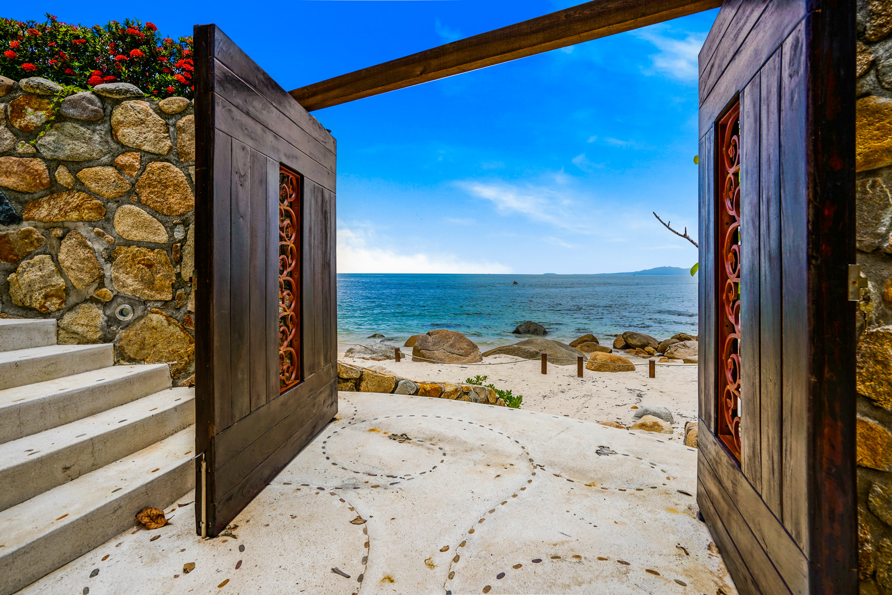  El Paredón Lot 9  Oceanfront haven, Puerto Vallarta