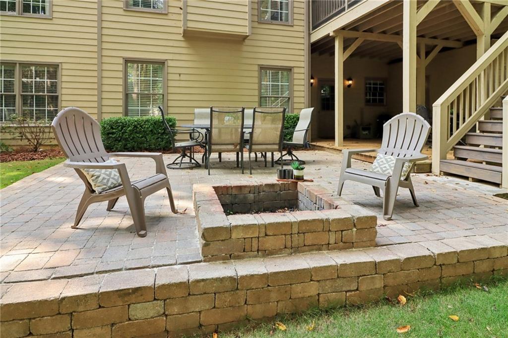 Alpharetta, Georgia, 30009, United States, 5 Bedrooms Bedrooms, ,4 BathroomsBathrooms,Residential,For Sale,1976407