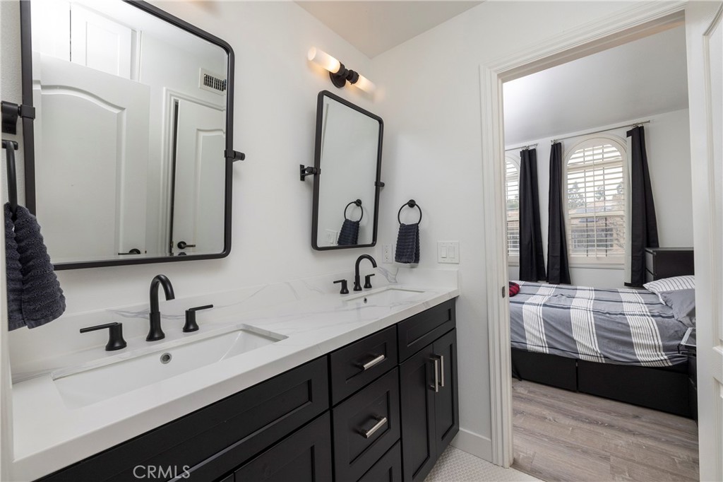 Irvine, California, 92620, United States, 5 Bedrooms Bedrooms, ,5 BathroomsBathrooms,Residential,For Sale,1807249