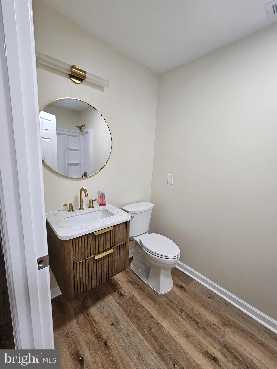 Clear Brook, Virginia, 22624, United States, 3 Bedrooms Bedrooms, ,3 BathroomsBathrooms,Residential,For Sale,2010744