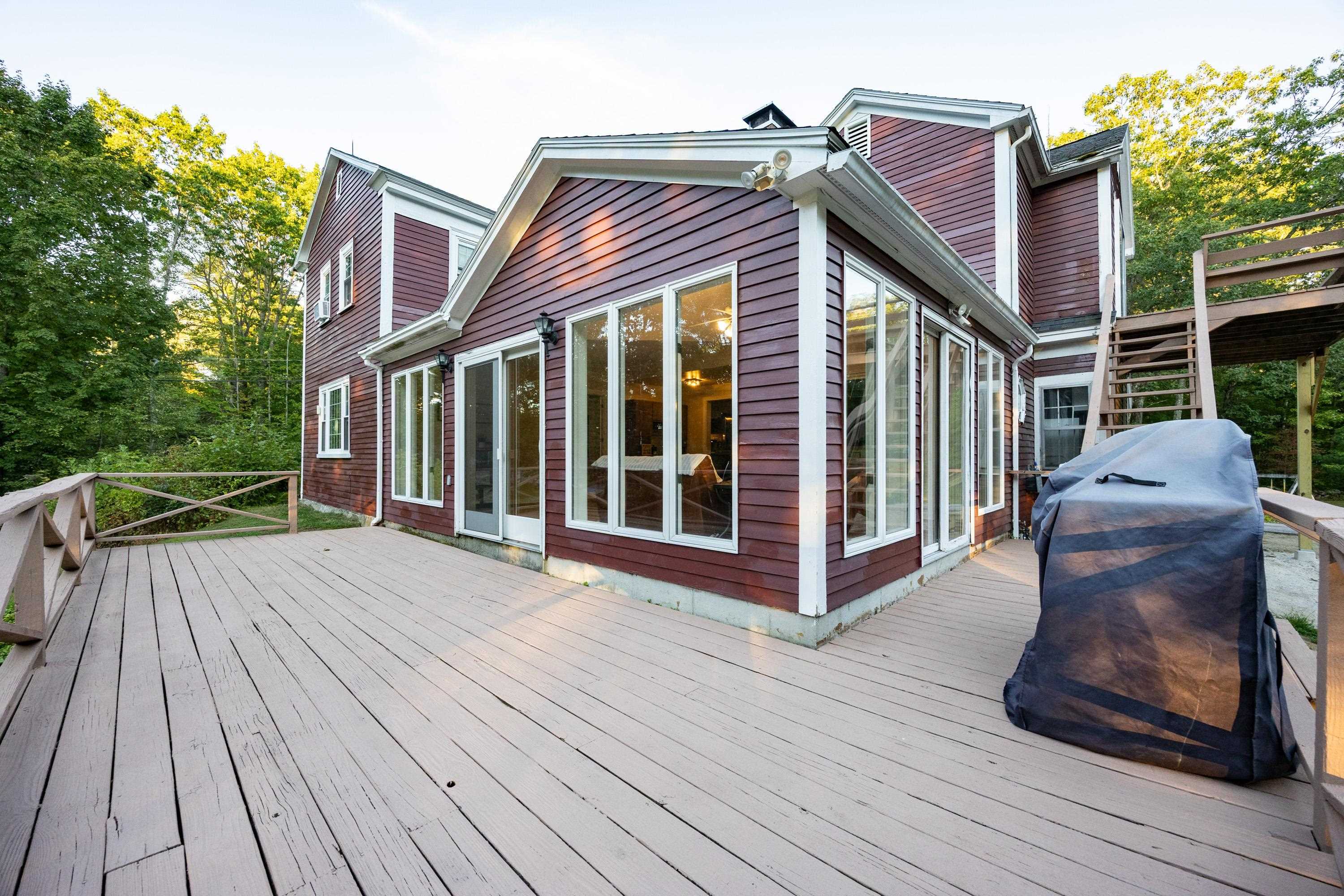 Pembroke, New Hampshire, 03275, United States, 4 Bedrooms Bedrooms, ,3 BathroomsBathrooms,Residential,For Sale,1925461