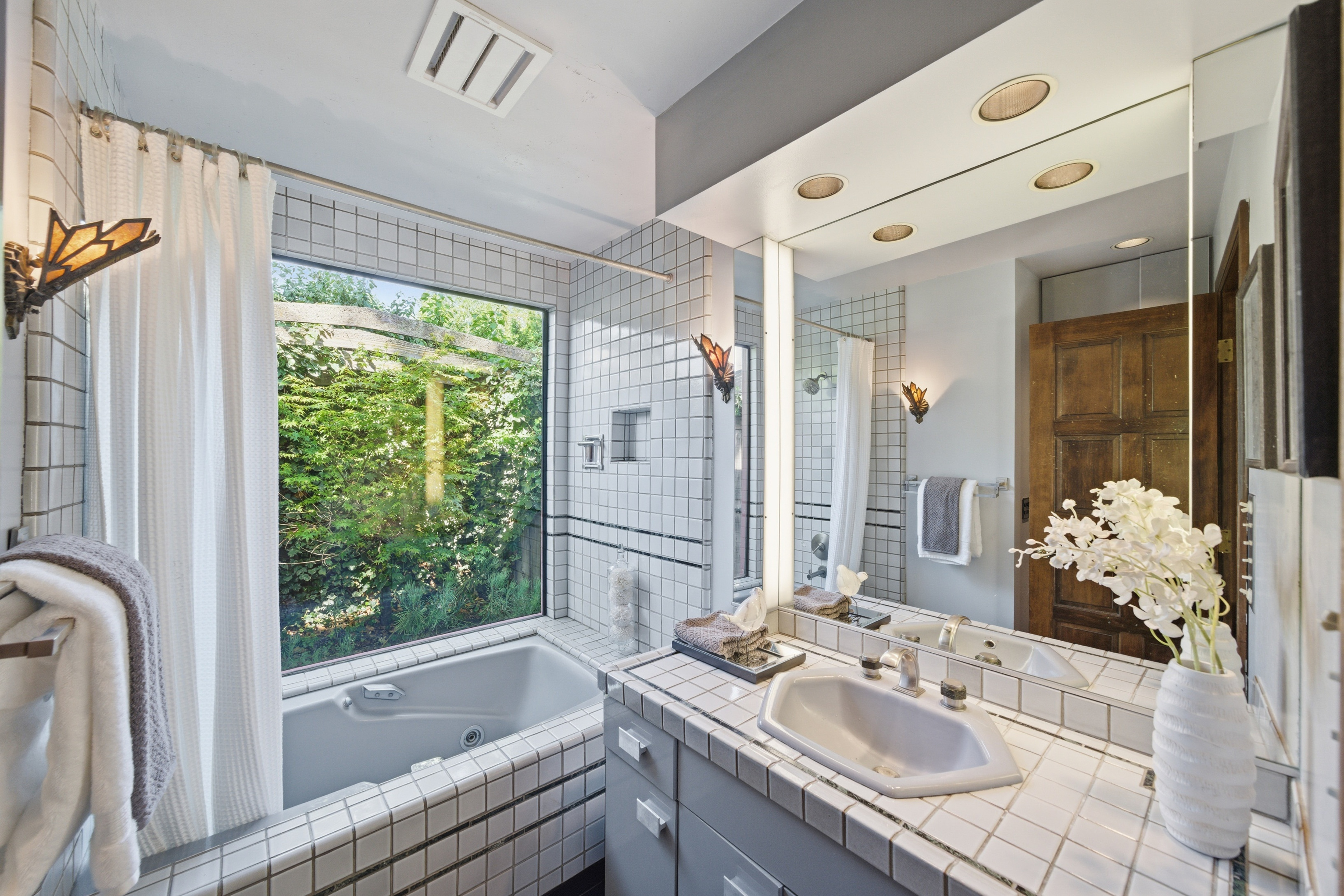  Fantastic San Carlos Location - 物件實景