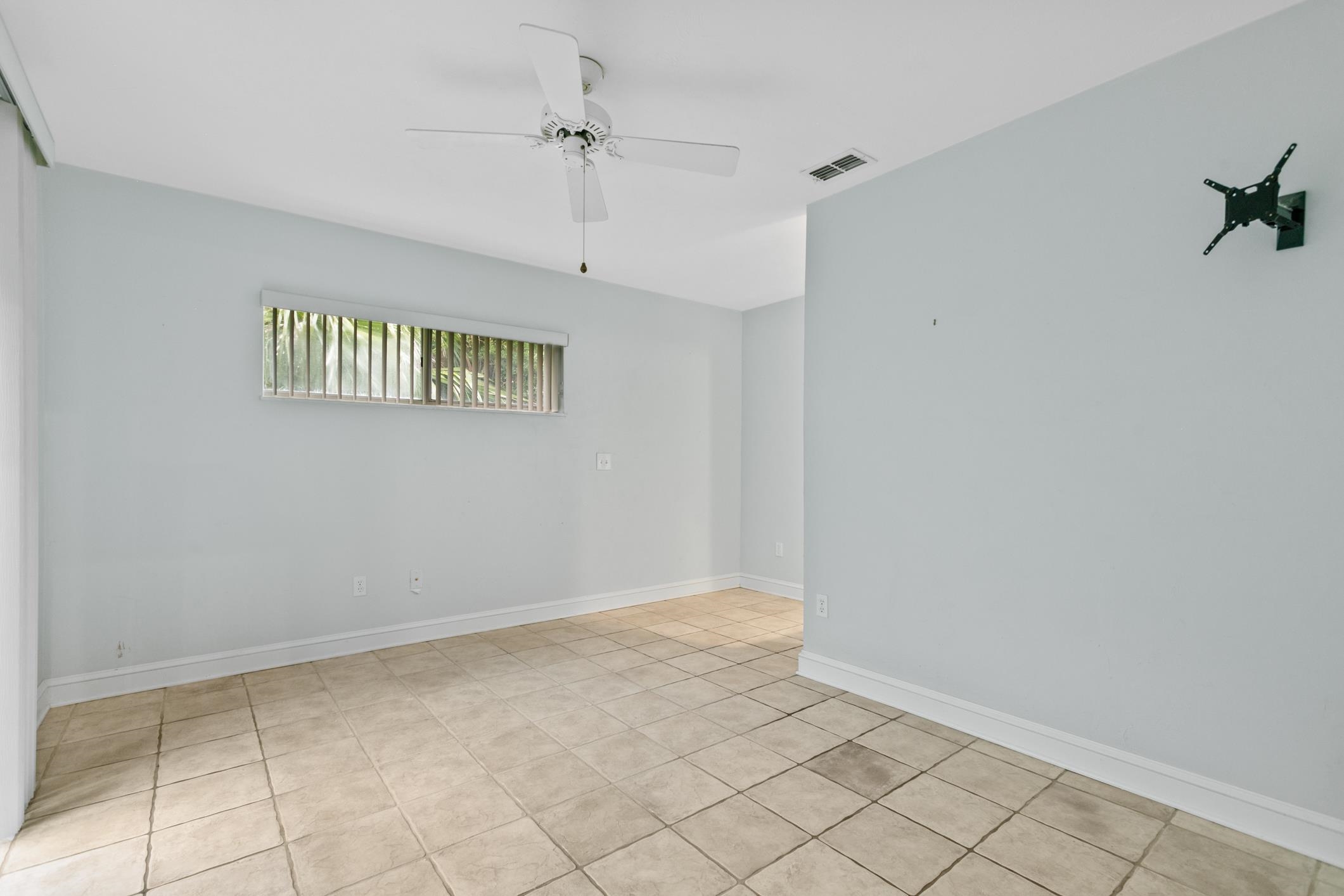 St. Augustine, Florida, 32080, United States, 3 Bedrooms Bedrooms, ,3 BathroomsBathrooms,Residential,For Sale,1980924