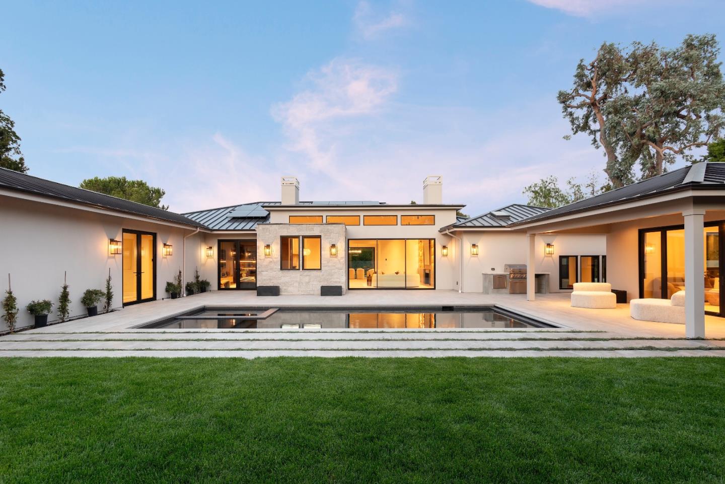 Hillsborough, California, 94010, United States, 5 Bedrooms Bedrooms, ,5 BathroomsBathrooms,Residential,For Sale,1947157
