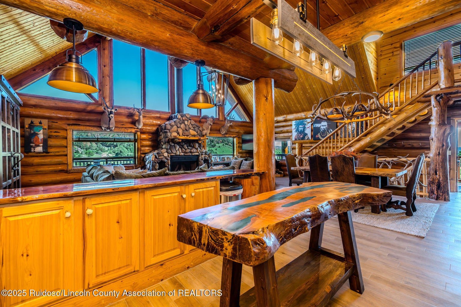 Alto, New Mexico, 88312, United States, 3 Bedrooms Bedrooms, ,3 BathroomsBathrooms,Residential,For Sale,1941971