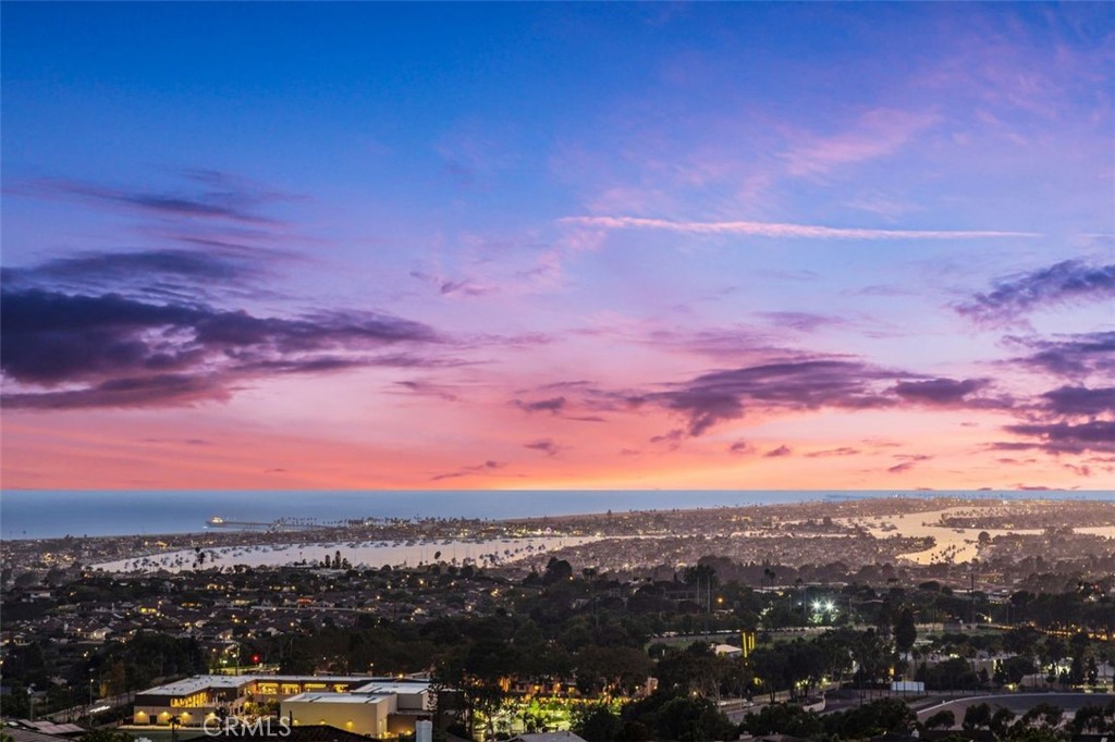 Corona del Mar, California, 92625, United States, 5 Bedrooms Bedrooms, ,5 BathroomsBathrooms,Residential,For Sale,1918419