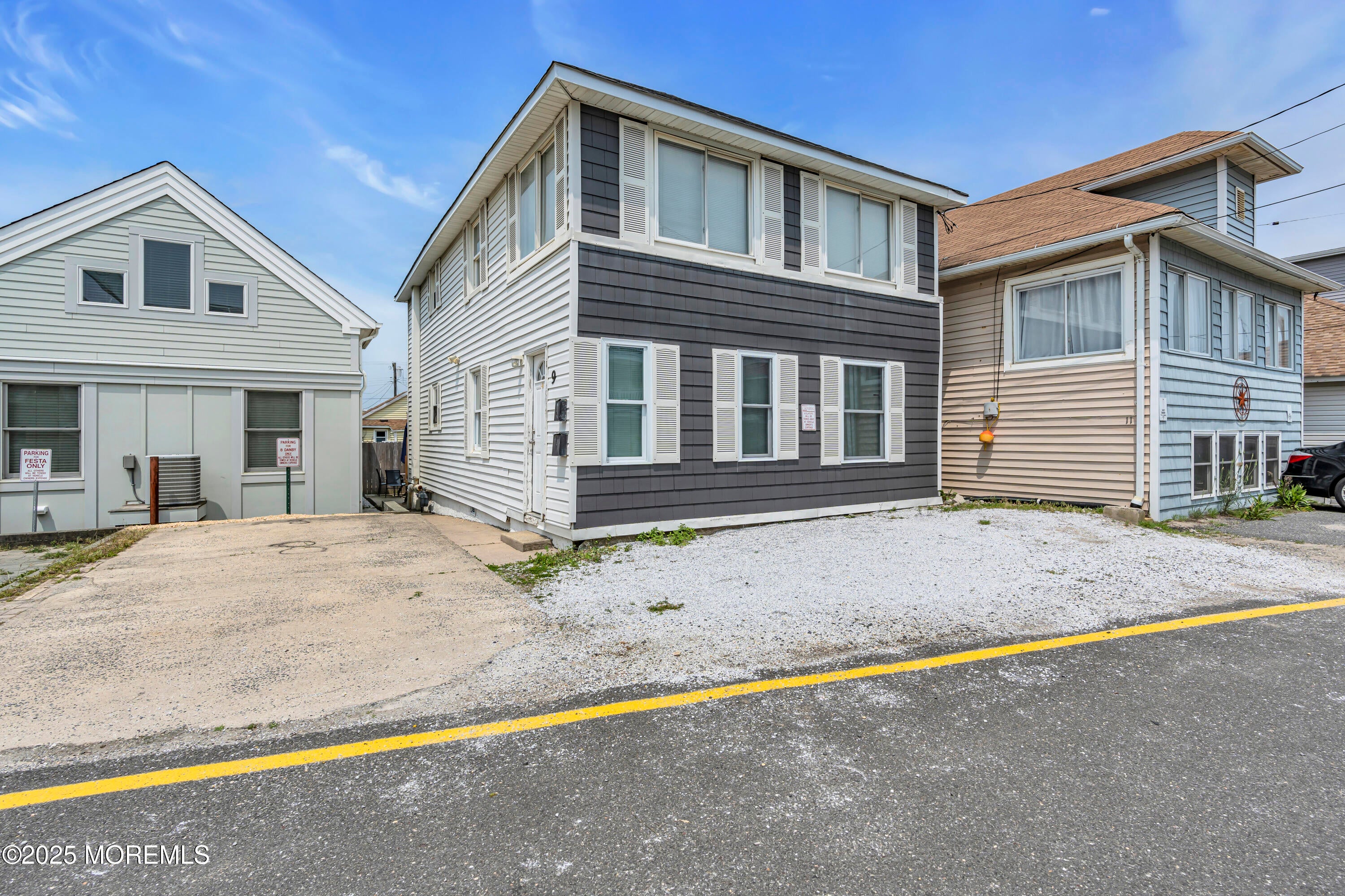 Point Pleasant Beach, New Jersey, 08742, United States, 7 Bedrooms Bedrooms, ,2 BathroomsBathrooms,Residential,For Sale,1860527