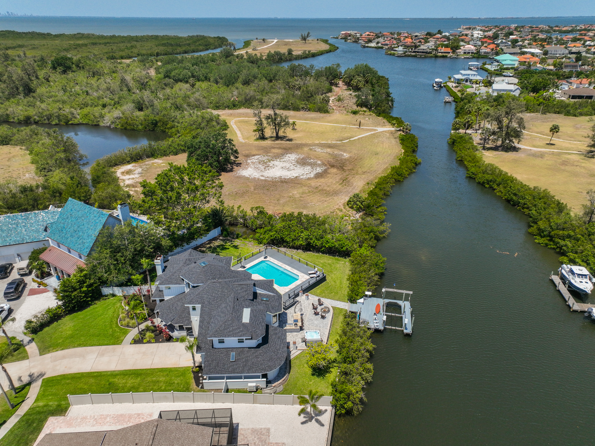 Apollo Beach, Florida, 33572, United States, 4 Bedrooms Bedrooms, ,4 BathroomsBathrooms,Residential,For Sale,1977778