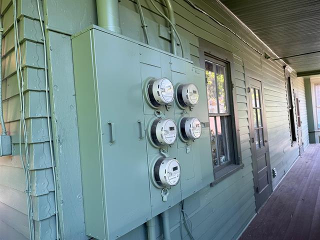 Deadwood, South Dakota, 57732, United States, 7 Bedrooms Bedrooms, ,1 BathroomBathrooms,Residential,For Sale,1944562