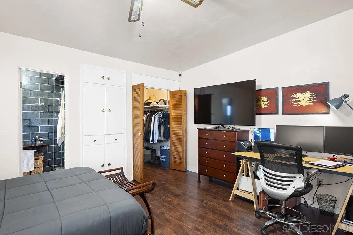La Mesa, California, 91941, United States, 3 Bedrooms Bedrooms, ,4 BathroomsBathrooms,Residential,For Sale,1911905