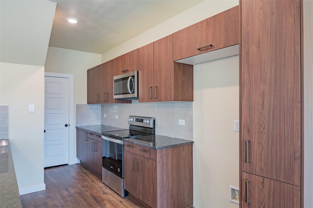 Venus, Texas, 76084, United States, 8 Bedrooms Bedrooms, ,6 BathroomsBathrooms,Residential,For Sale,1922033