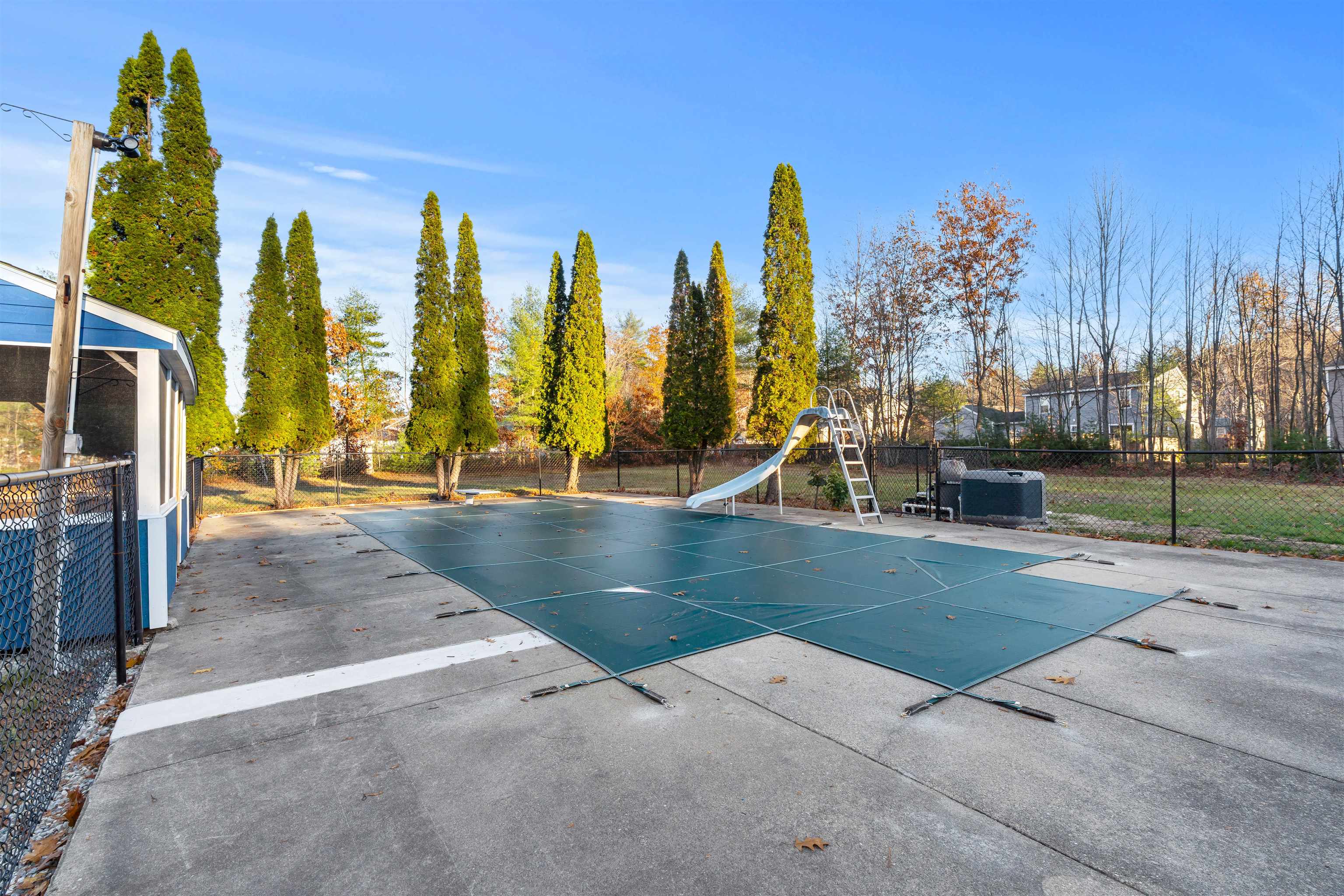 Concord, New Hampshire, 03303, United States, 4 Bedrooms Bedrooms, ,1 BathroomBathrooms,Residential,For Sale,1988375