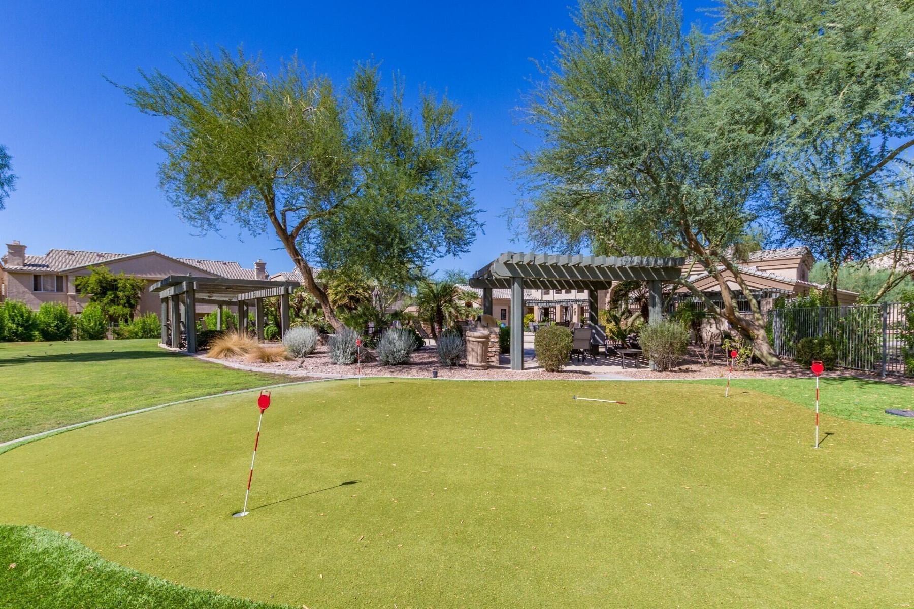  16013 S Desert Foothills Parkway  Phoenix, AZ - 物件實景