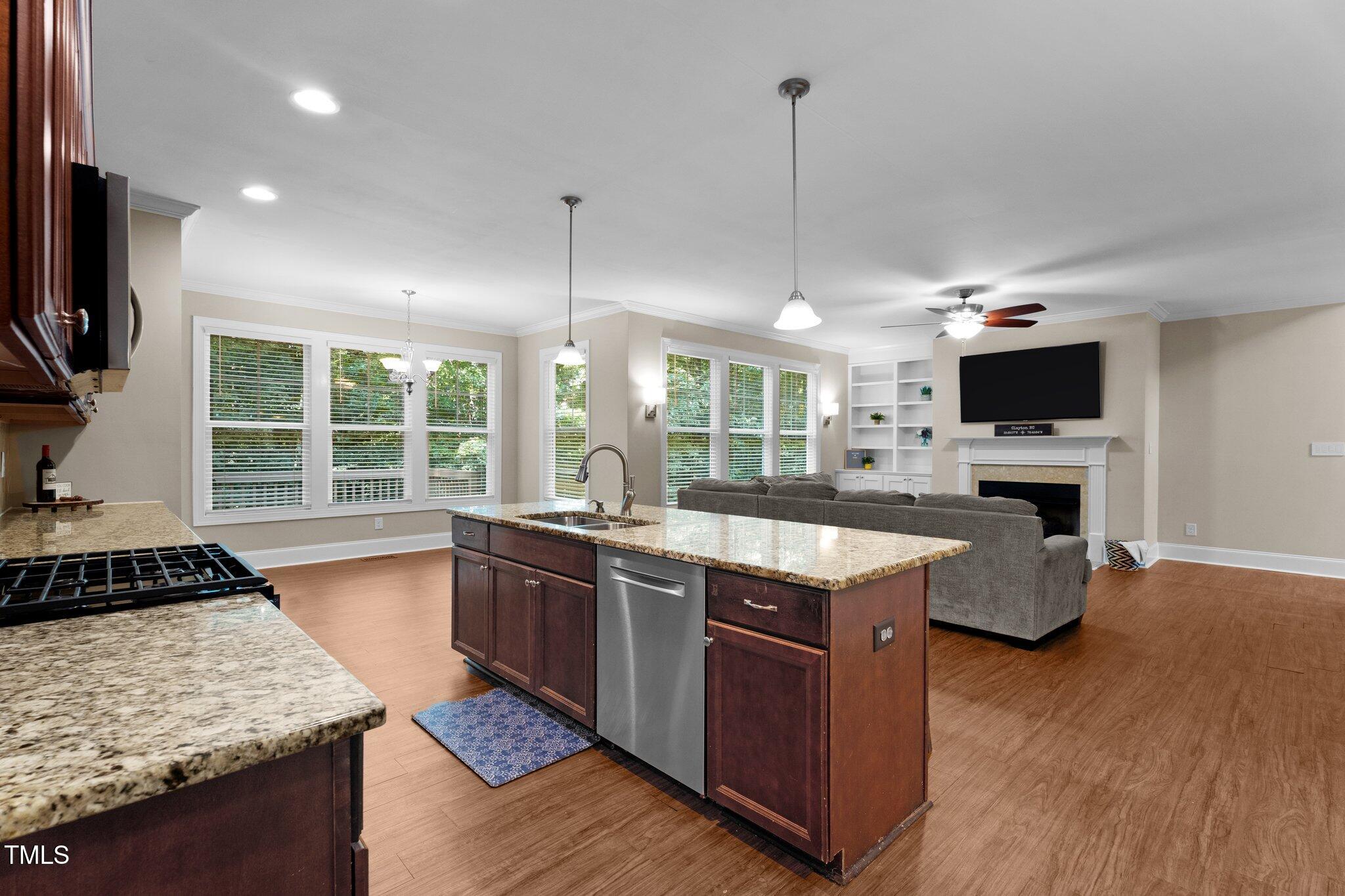 Clayton, North Carolina, 27527, United States, 3 Bedrooms Bedrooms, ,4 BathroomsBathrooms,Residential,For Sale,1874514