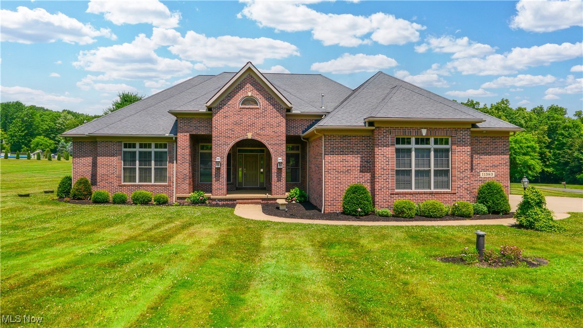 Garrettsville, Ohio, 44231, United States, 3 Bedrooms Bedrooms, ,3 BathroomsBathrooms,Residential,For Sale,1890626