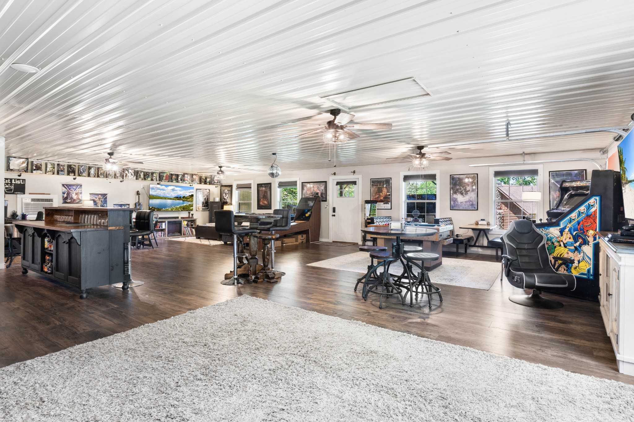Dover, Tennessee, 37058, United States, 4 Bedrooms Bedrooms, ,3 BathroomsBathrooms,Residential,For Sale,1915564