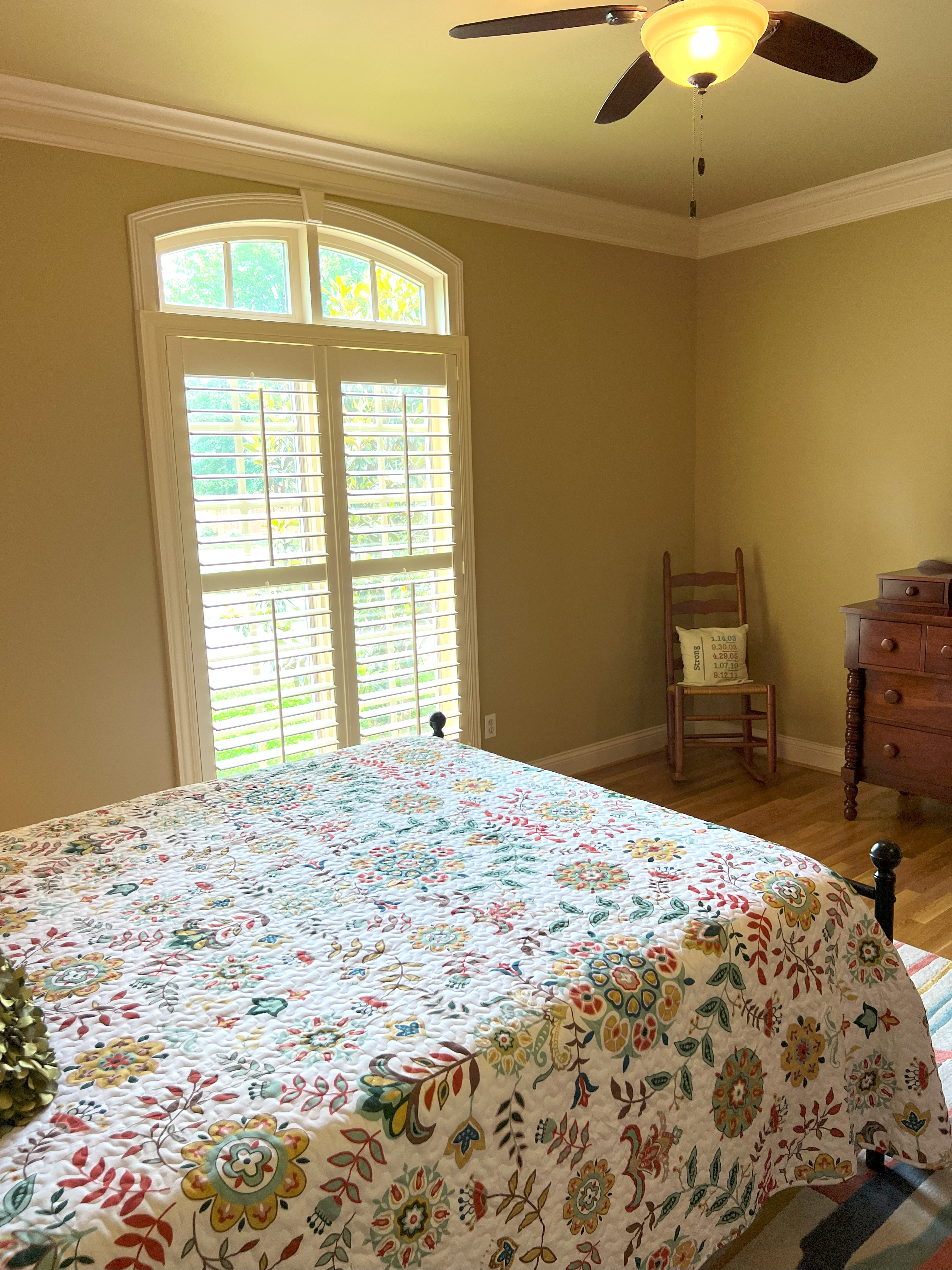 Frankfort, Kentucky, 40601, United States, 5 Bedrooms Bedrooms, ,4 BathroomsBathrooms,Residential,For Sale,1983551