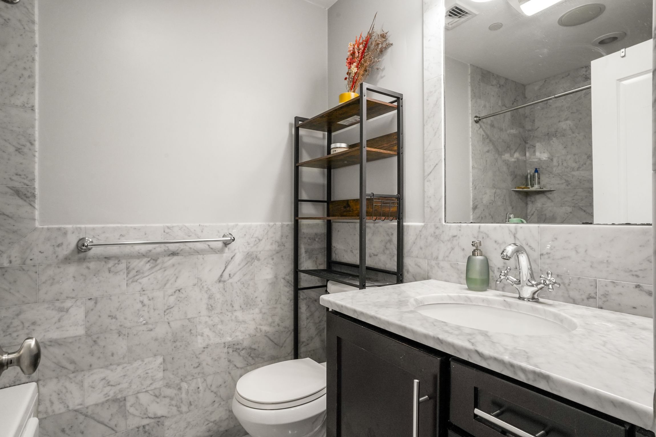  235 Gold St, Boston, MA, 02127 - 物件實景