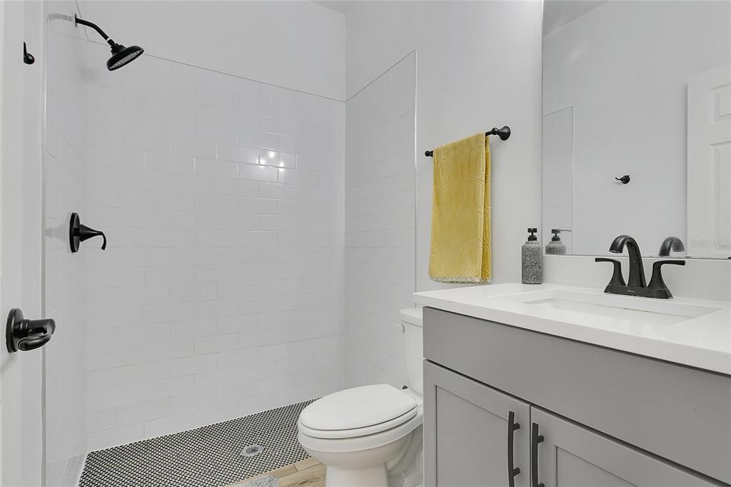 Groveland, Florida, 34736, United States, 4 Bedrooms Bedrooms, ,3 BathroomsBathrooms,Residential,For Sale,1903705