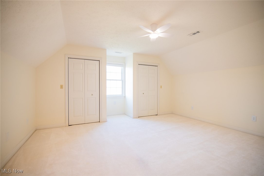 Vienna, West Virginia, 26105, United States, 4 Bedrooms Bedrooms, ,5 BathroomsBathrooms,Residential,For Sale,1987496