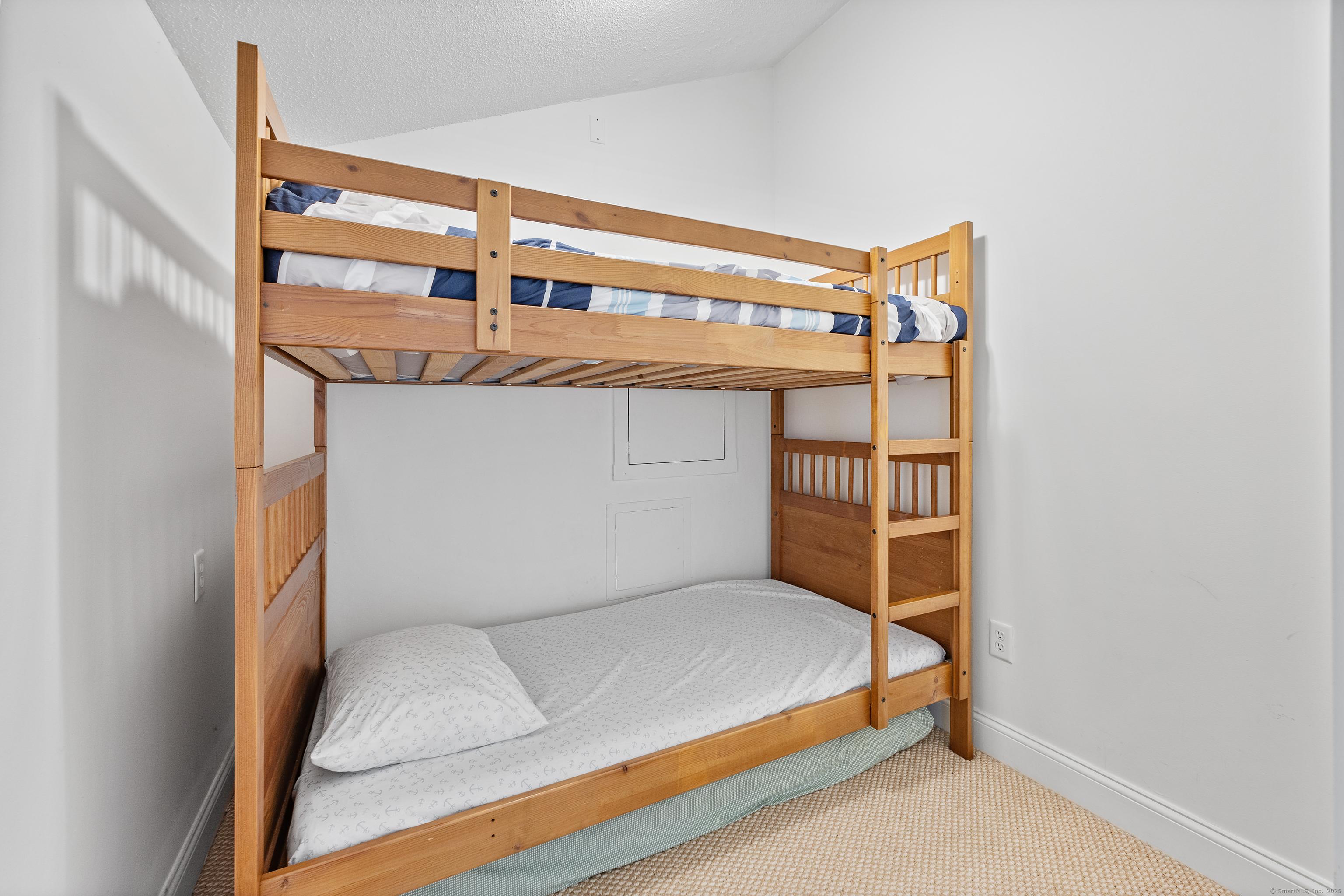 Old Saybrook, Connecticut, 06475, United States, 3 Bedrooms Bedrooms, ,1 BathroomBathrooms,Residential,For Sale,1920578