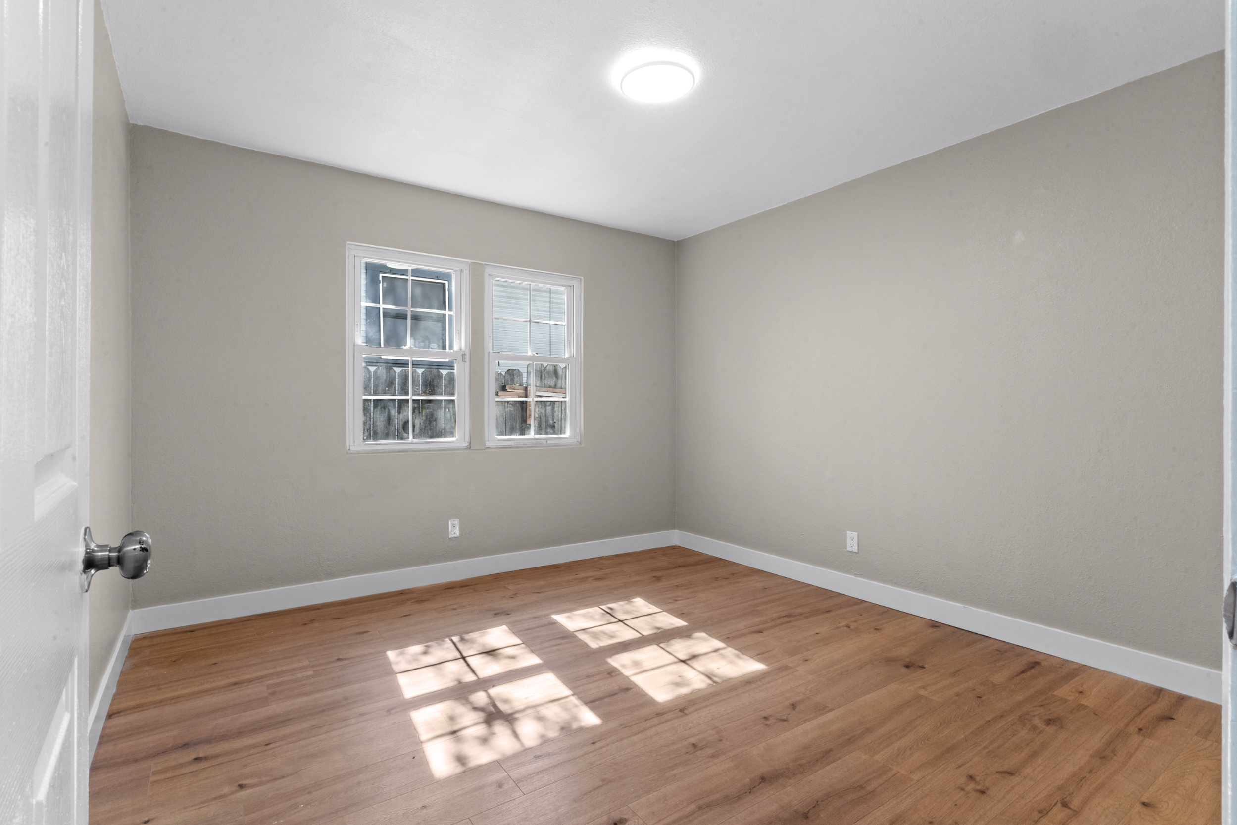  3929 35th Street, Sacramento, CA 95820 - 物件實景