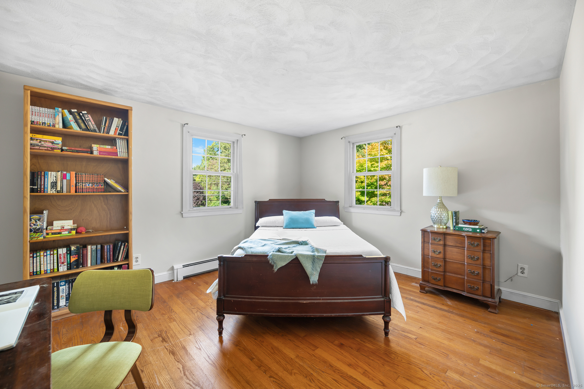 Manchester, Connecticut, 06040, United States, 4 Bedrooms Bedrooms, ,4 BathroomsBathrooms,Residential,For Sale,1988366