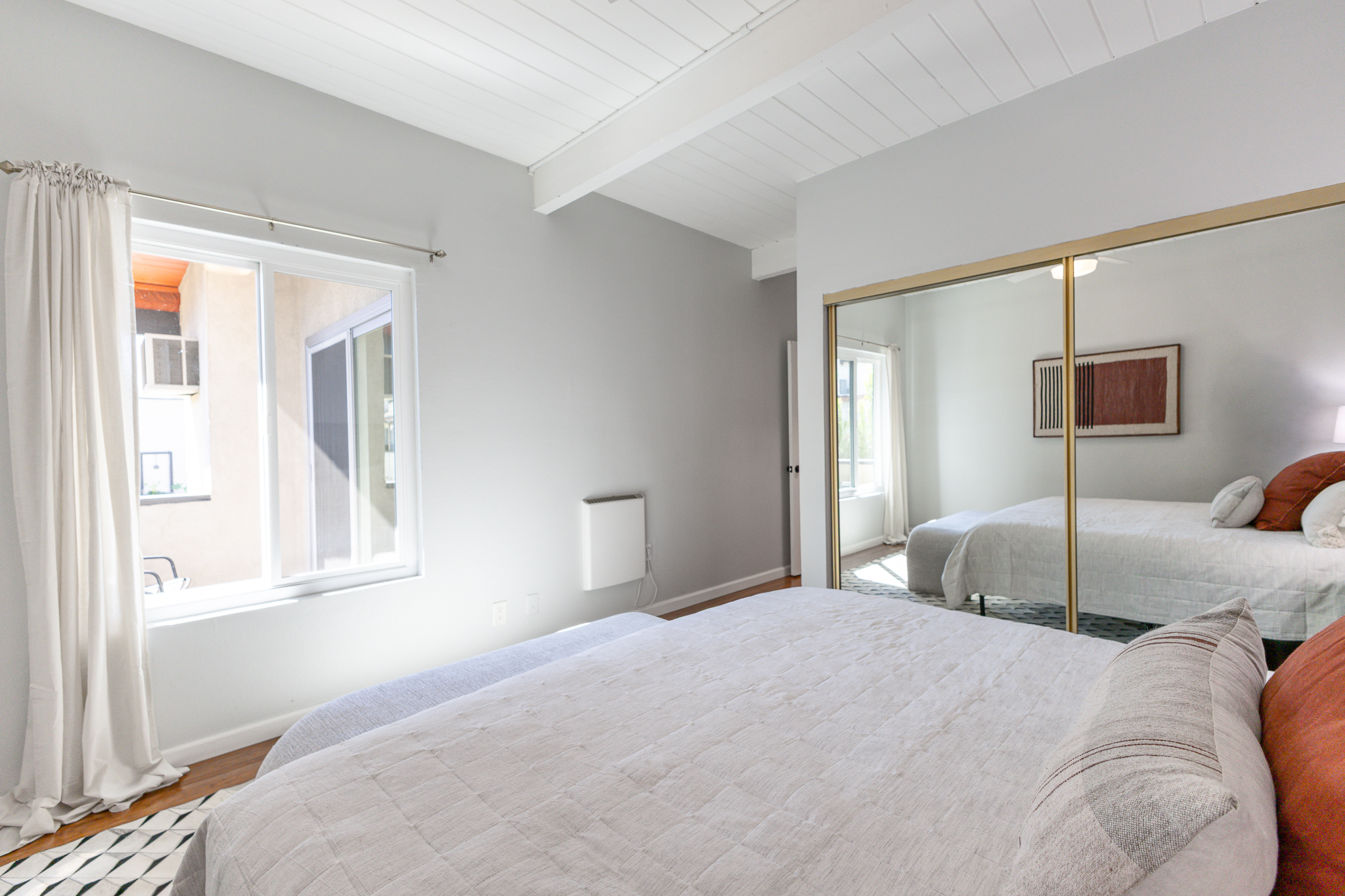  12014 Kling Street, #18 - 物件實景