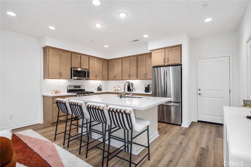 Temecula, California, 92591, United States, 2 Bedrooms Bedrooms, ,3 BathroomsBathrooms,Residential,For Sale,1931289