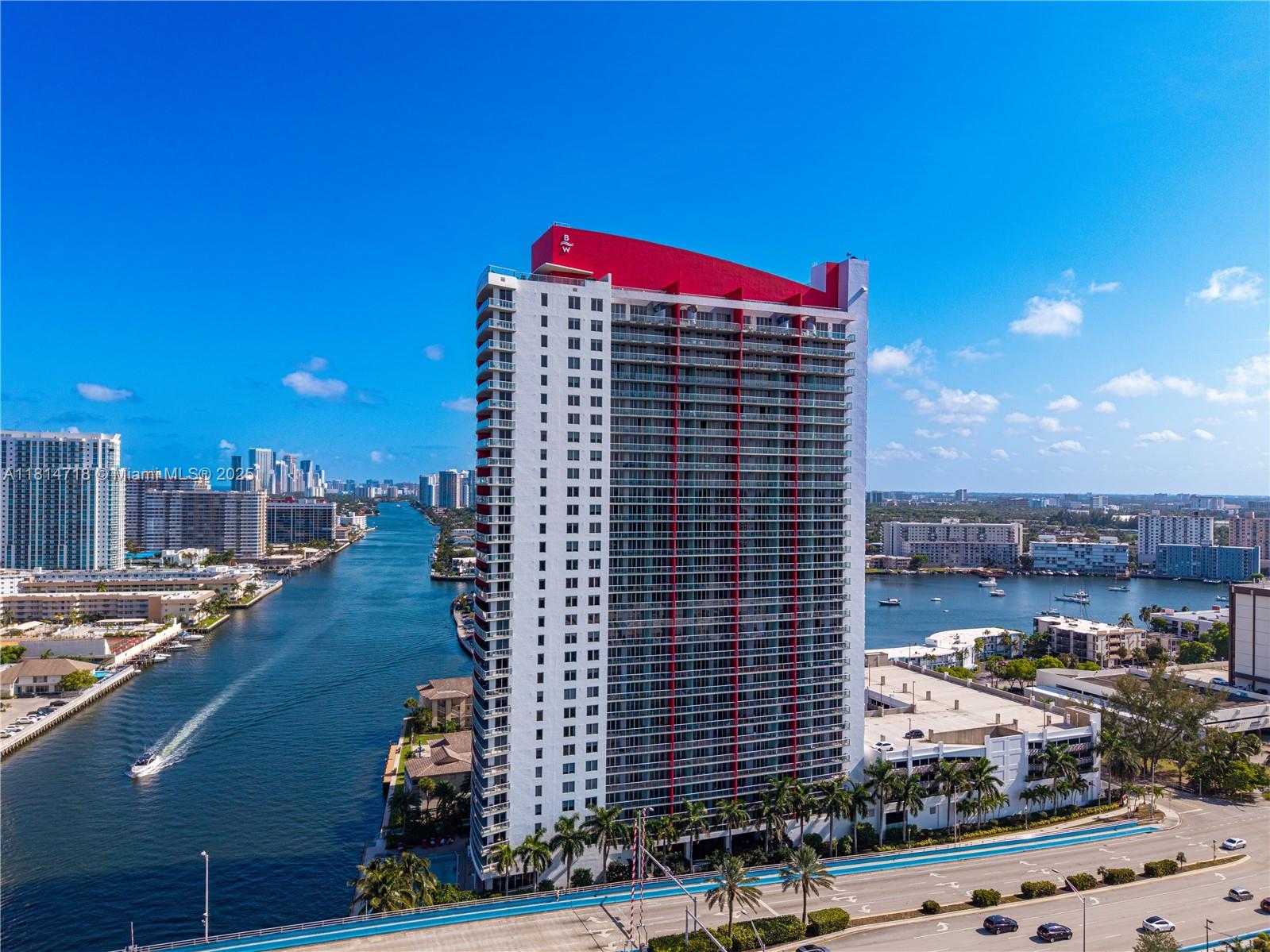 Hallandale Beach, Florida, 33009, United States, 2 Bedrooms Bedrooms, ,2 BathroomsBathrooms,Residential,For Sale,1840698