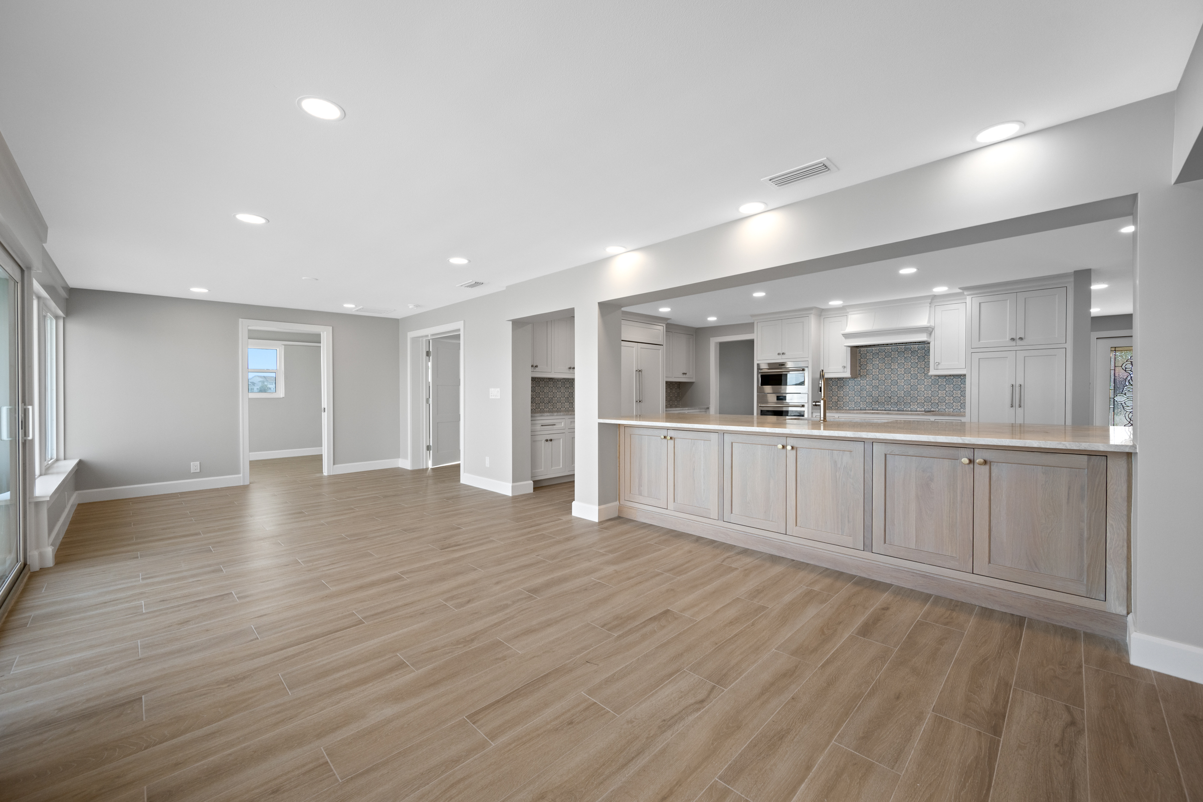 St Pete Beach, Florida, 33706, United States, 4 Bedrooms Bedrooms, ,3 BathroomsBathrooms,Residential,For Sale,2009657