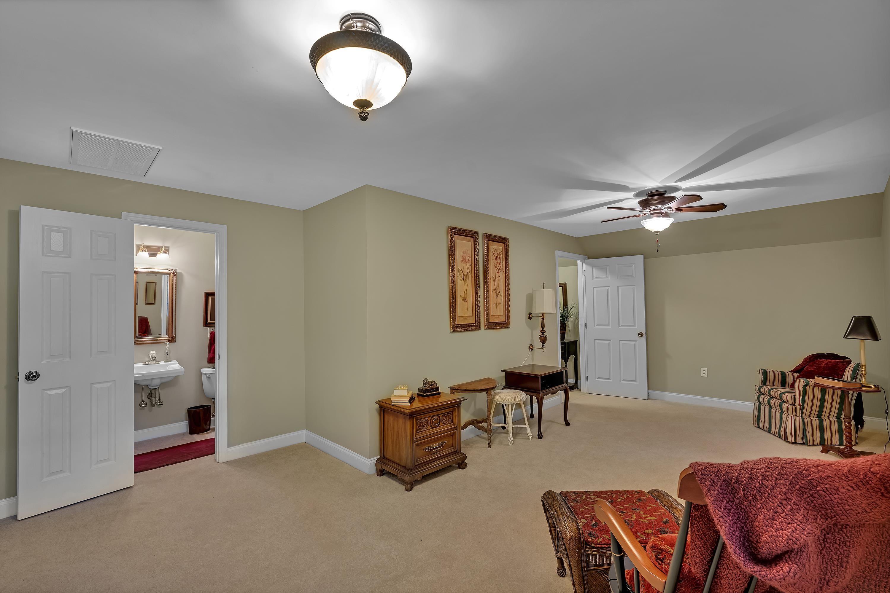 Spartanburg, South Carolina, 29307, United States, 4 Bedrooms Bedrooms, ,3 BathroomsBathrooms,Residential,For Sale,1926017