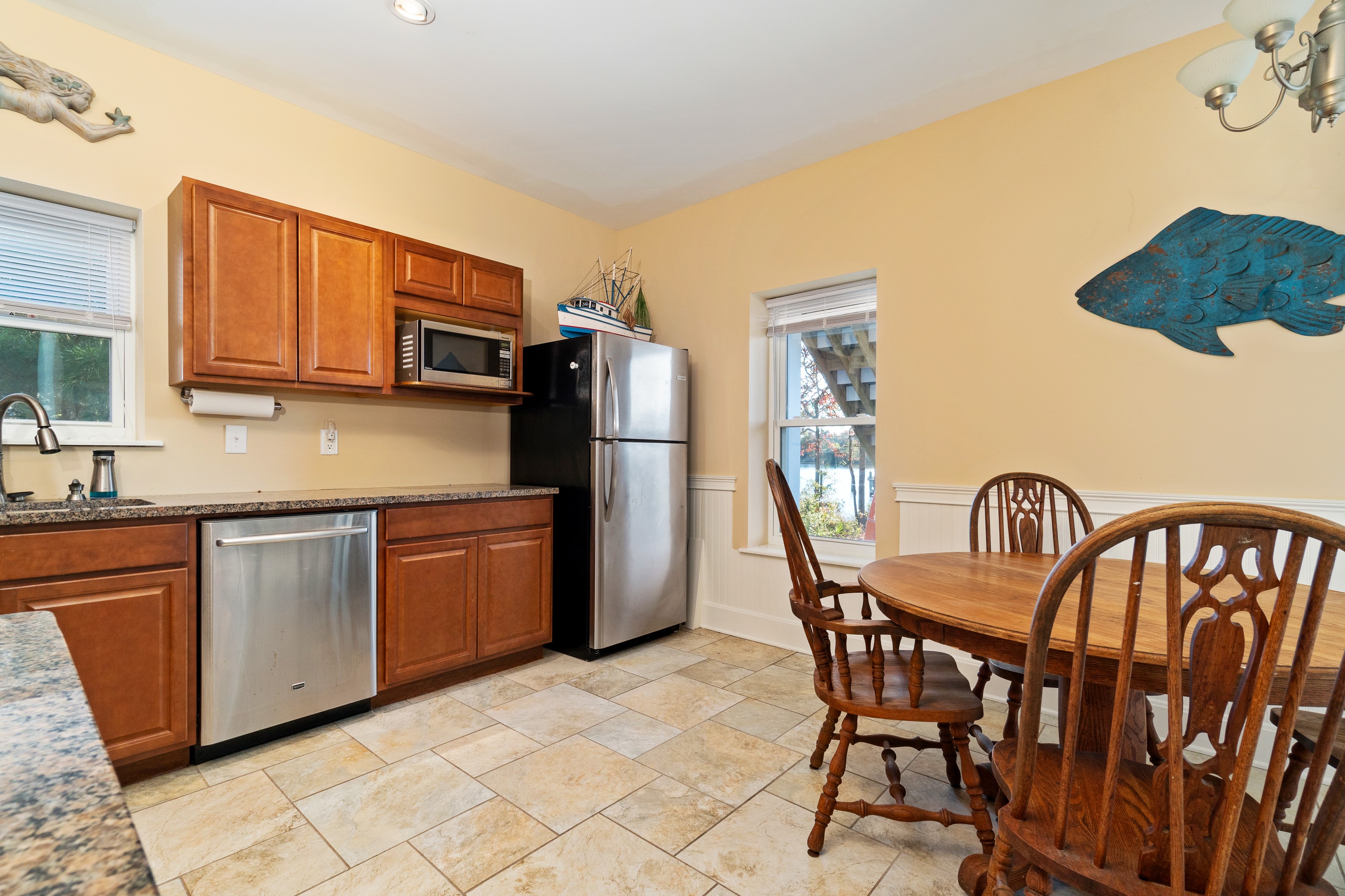 Oriental, North Carolina, 28571, United States, 3 Bedrooms Bedrooms, ,3 BathroomsBathrooms,Residential,For Sale,1985657