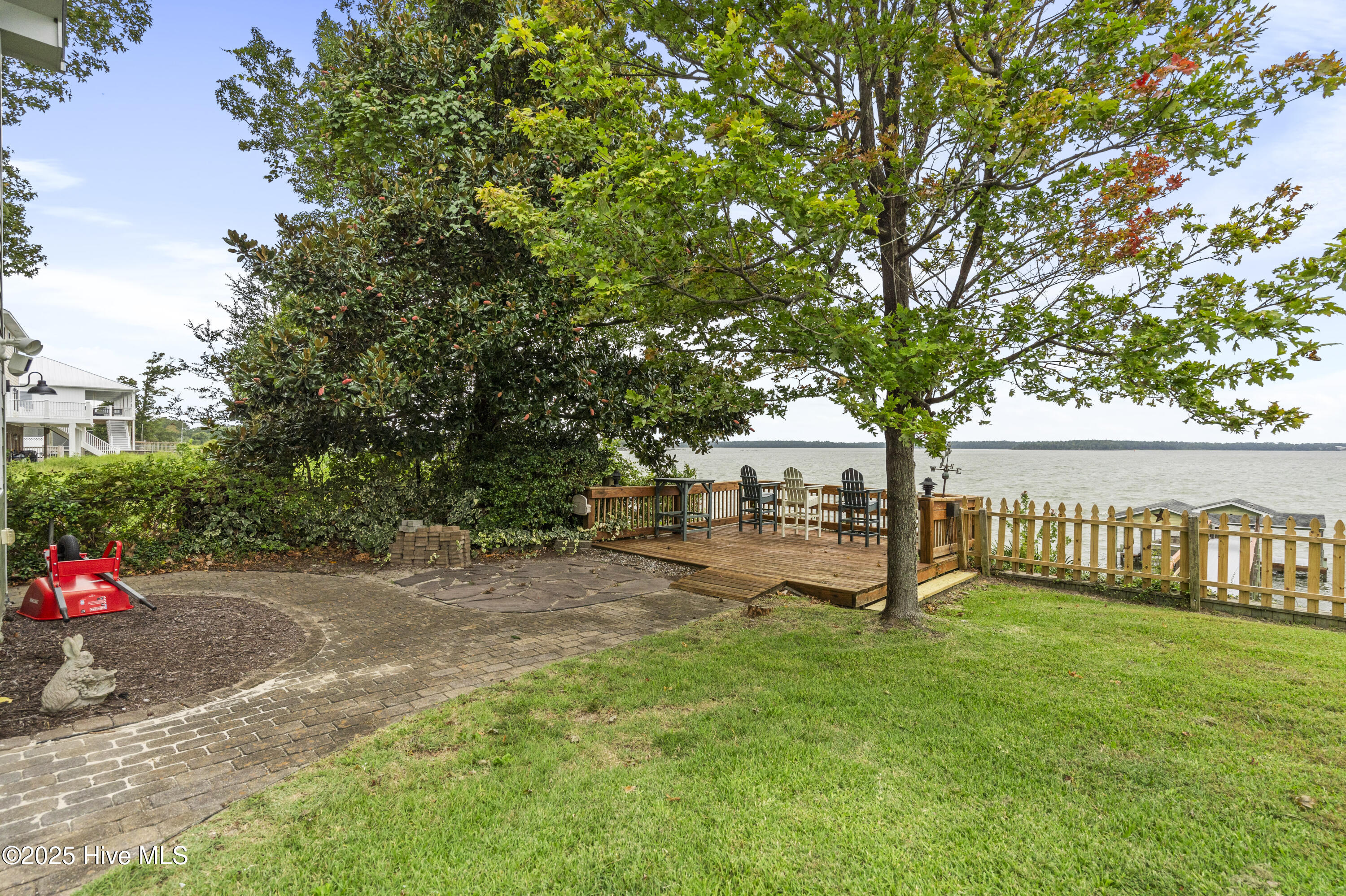 Sneads Ferry, North Carolina, 28460, United States, 4 Bedrooms Bedrooms, ,3 BathroomsBathrooms,Residential,For Sale,1947068