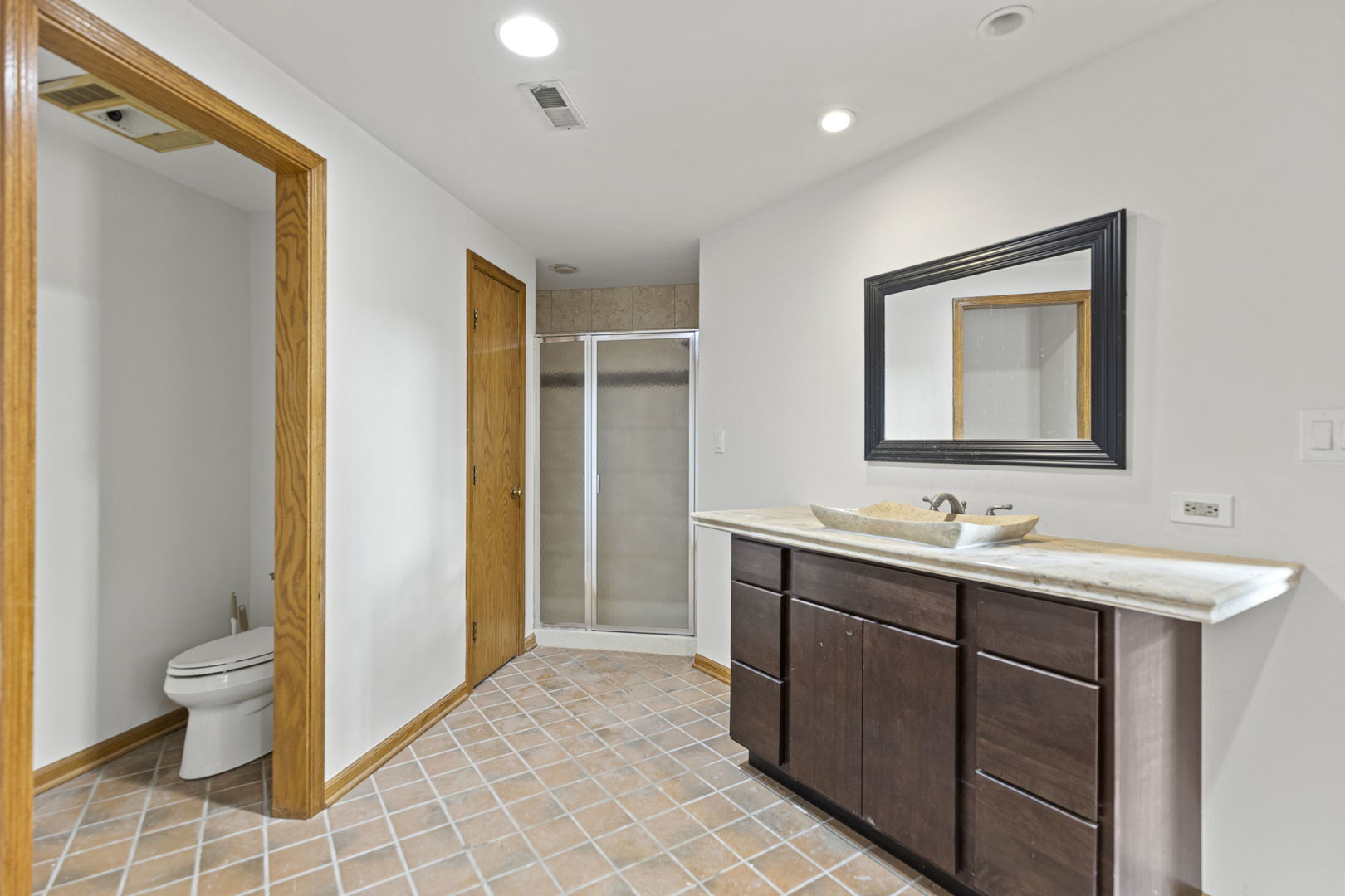 Long Grove, Illinois, 60047, United States, 4 Bedrooms Bedrooms, ,4 BathroomsBathrooms,Residential,For Sale,1994818