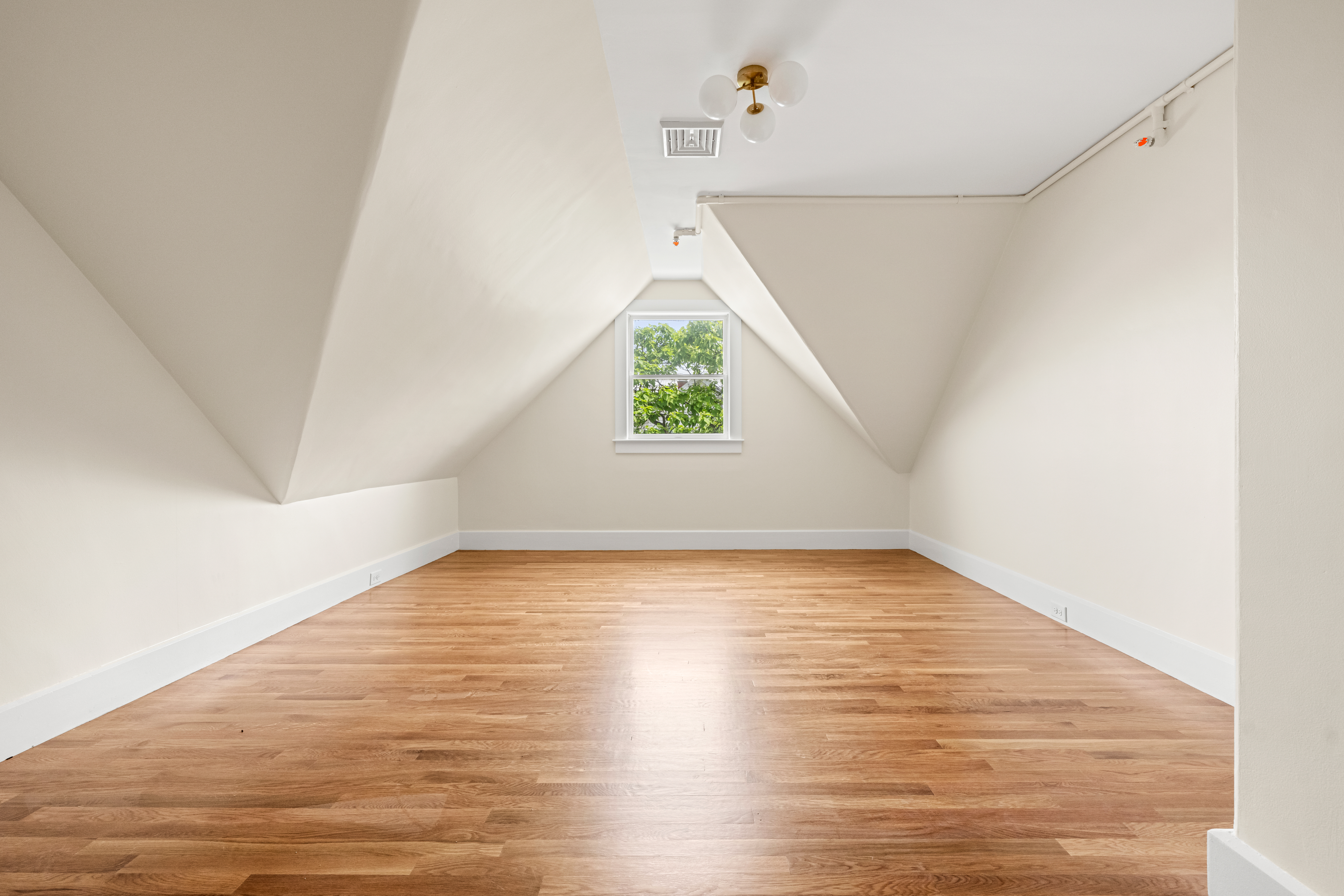  16 Loring Avenue, Salem, MA, 01970 - 物件實景