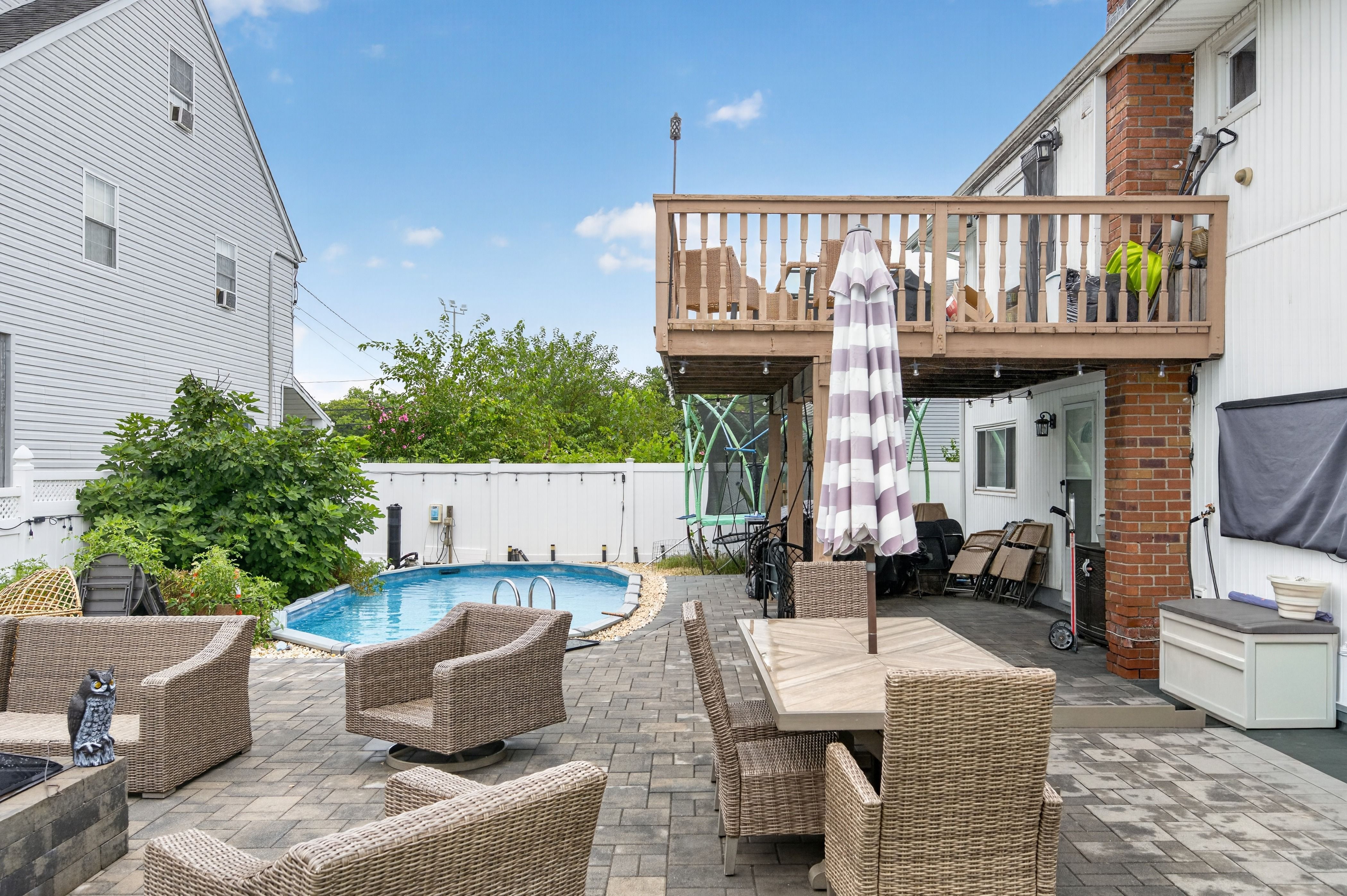  103 Motor Avenue, Farmingdale, NY, 11735 - 物件實景