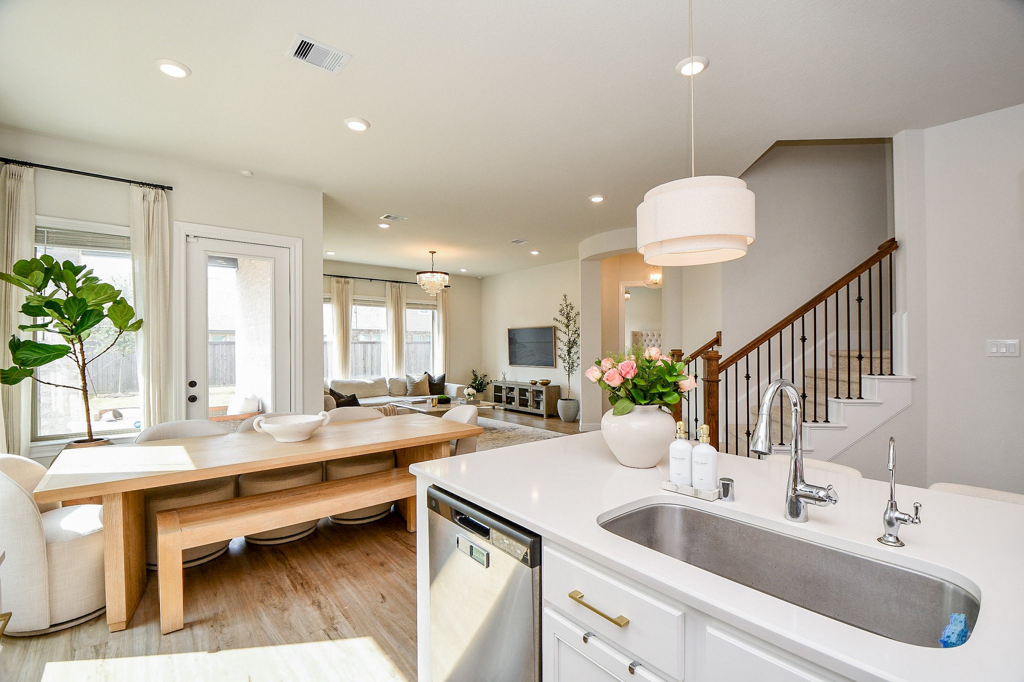 Cypress, Texas, 77433, United States, 5 Bedrooms Bedrooms, ,4 BathroomsBathrooms,Residential,For Sale,1969014