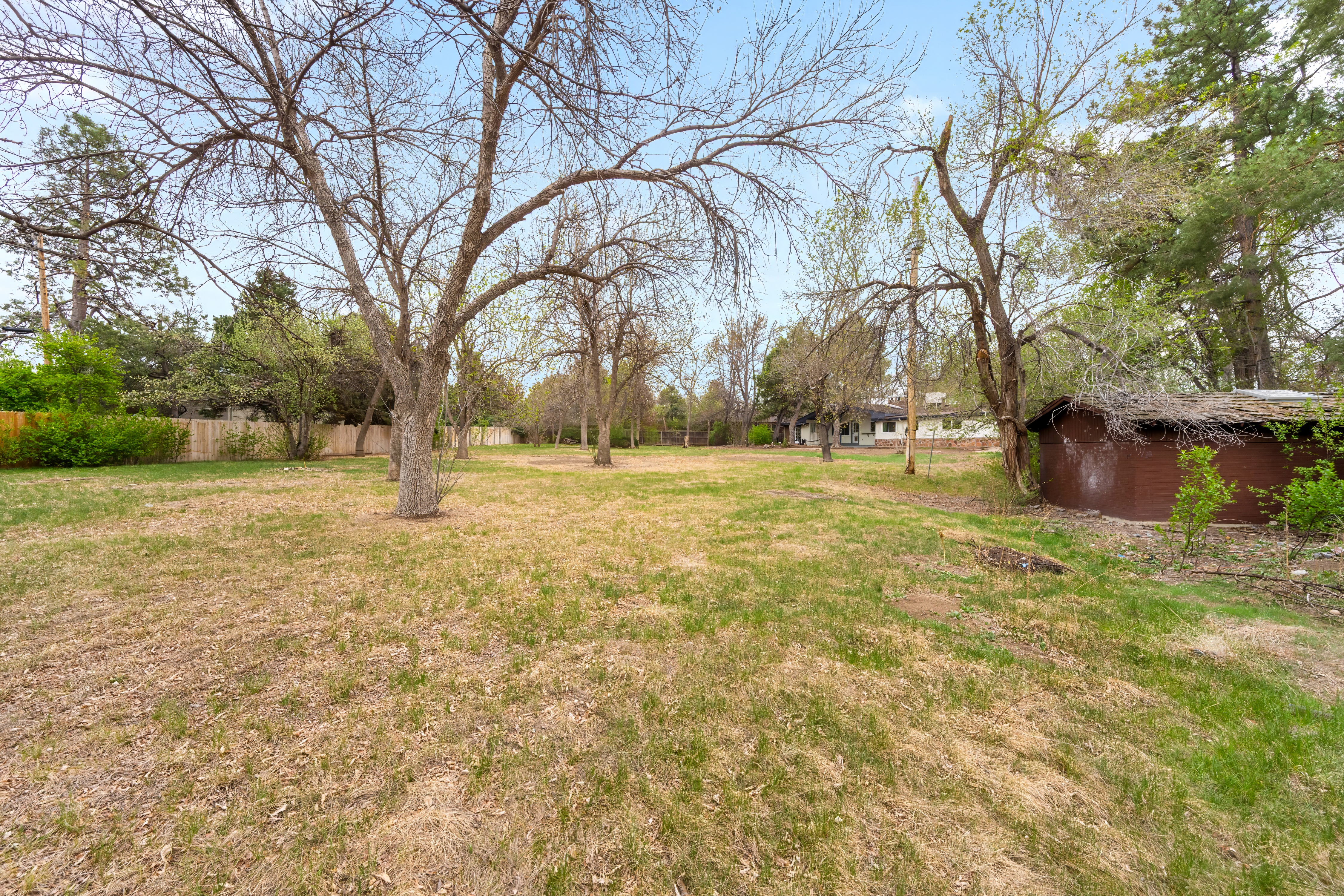  Spacious Cherry Creek Village North Ranch Style Home - 物件實景