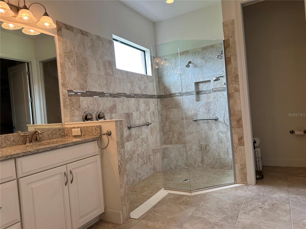 Sarasota, Florida, 34238, United States, 2 Bedrooms Bedrooms, ,3 BathroomsBathrooms,Residential,For Sale,1926282