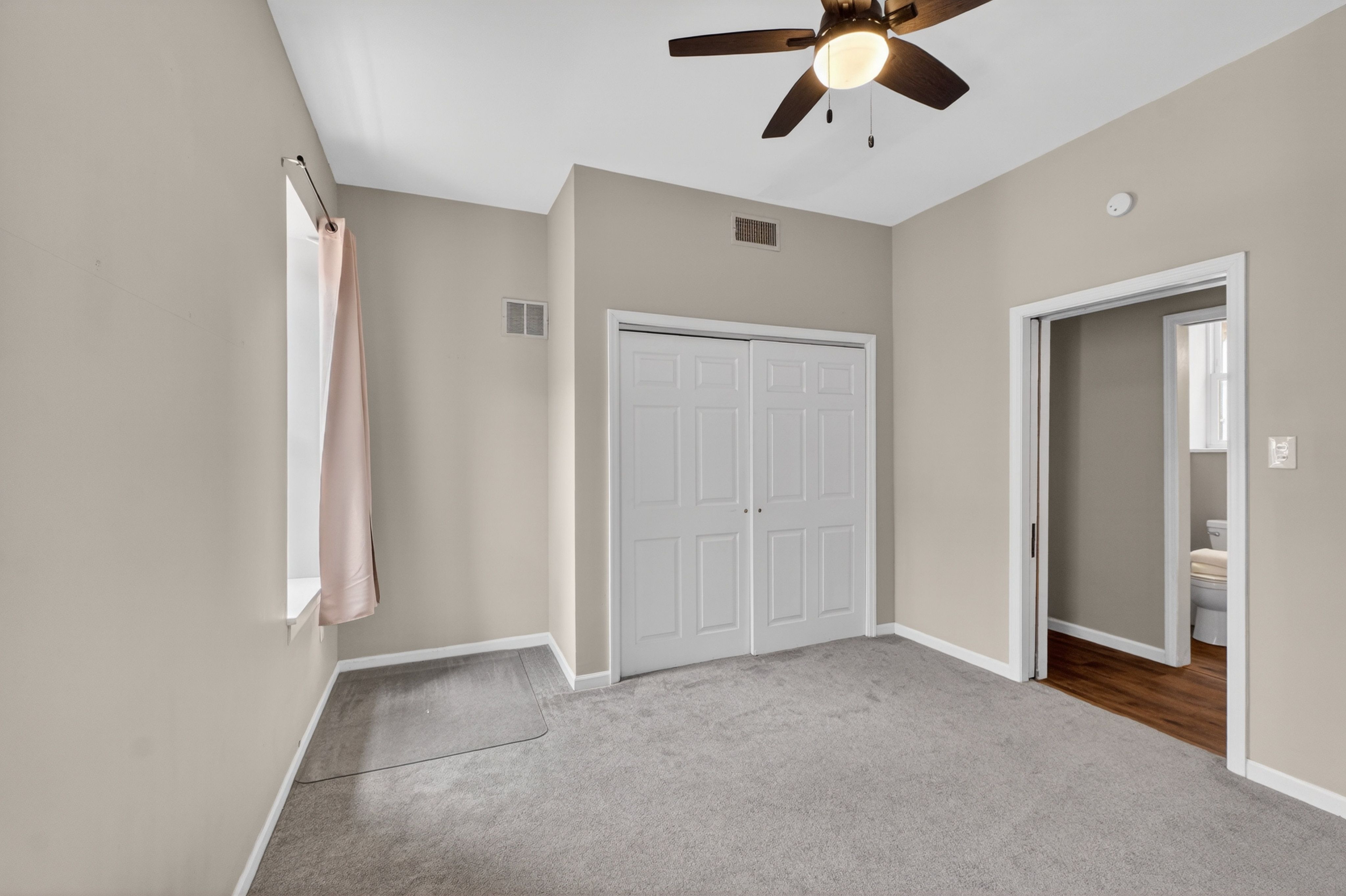  Beautifully updated, inviting home - 物件實景