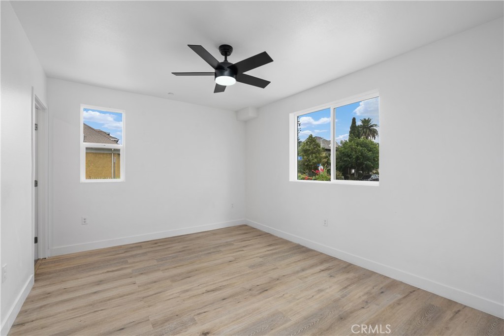 Los Angeles, California, 90011, United States, ,Residential,For Sale,1991089