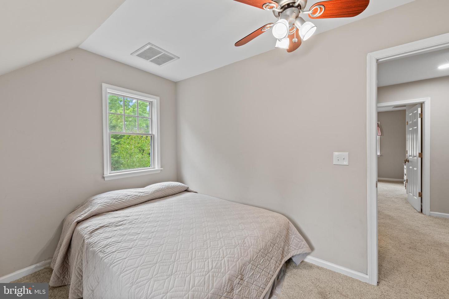 Salisbury, Maryland, 21801, United States, 8 Bedrooms Bedrooms, ,4 BathroomsBathrooms,Residential,For Sale,1857106