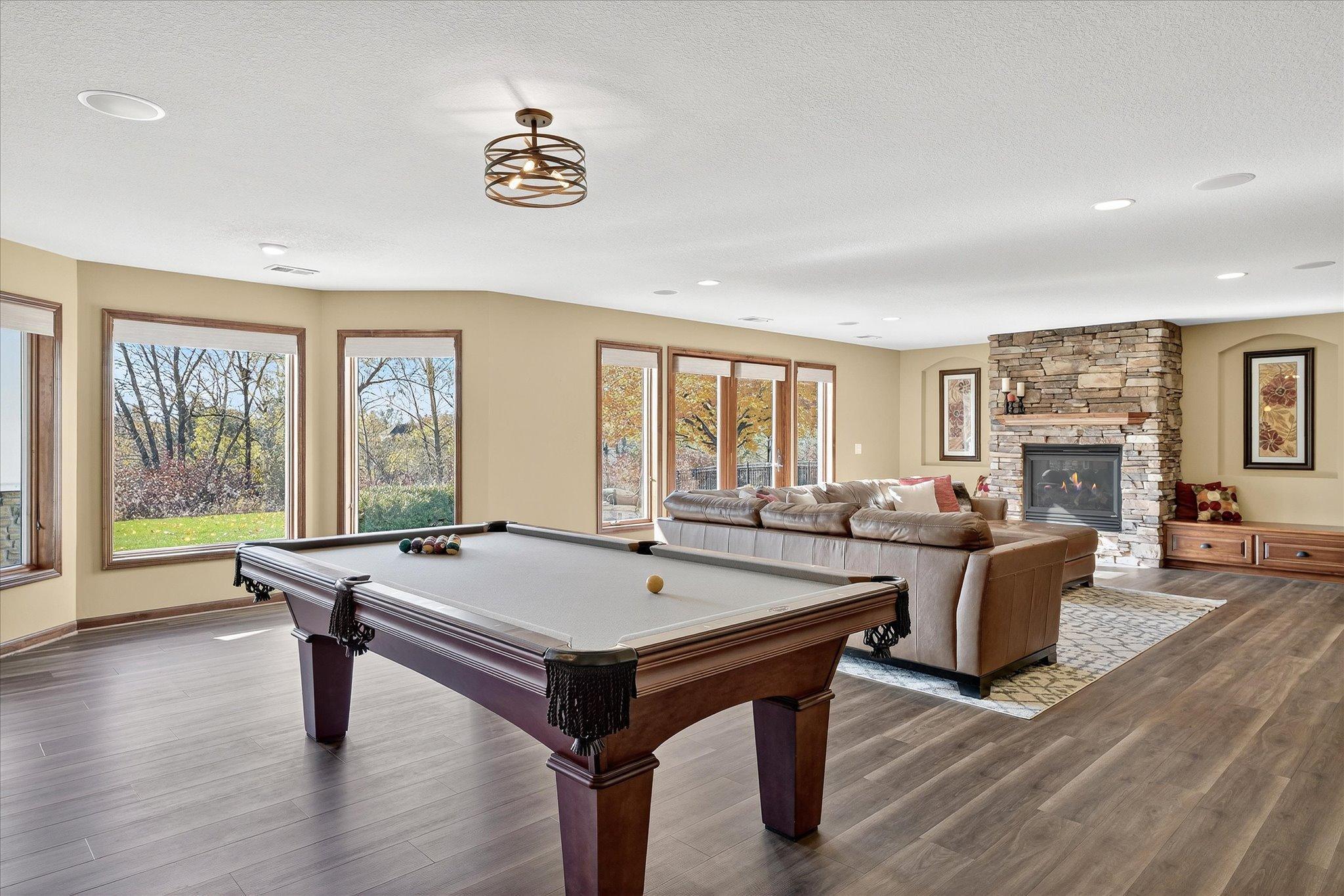 Medina, Minnesota, 55340, United States, 5 Bedrooms Bedrooms, ,3 BathroomsBathrooms,Residential,For Sale,1989034